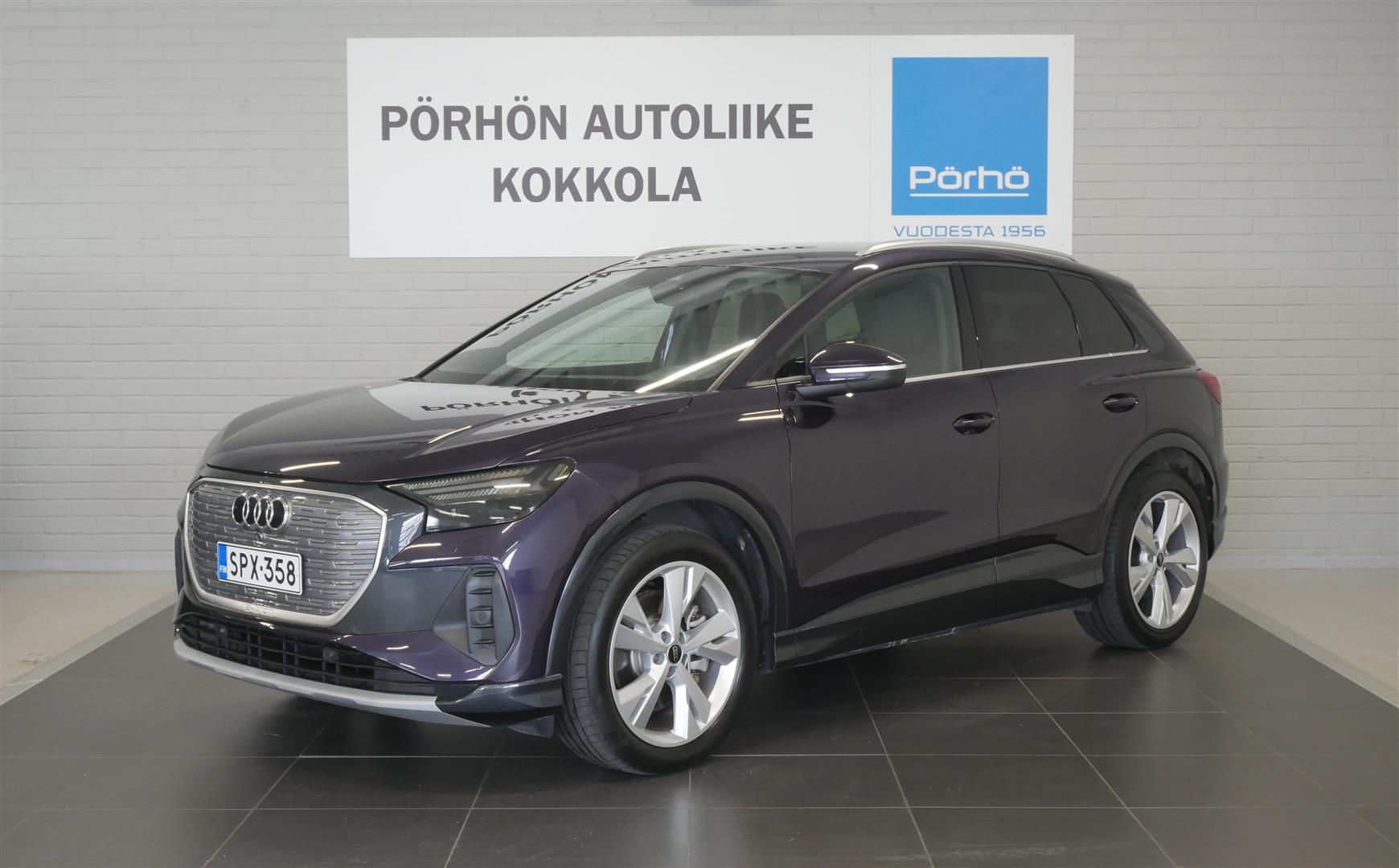 AUDI Q4 e-tron 2024