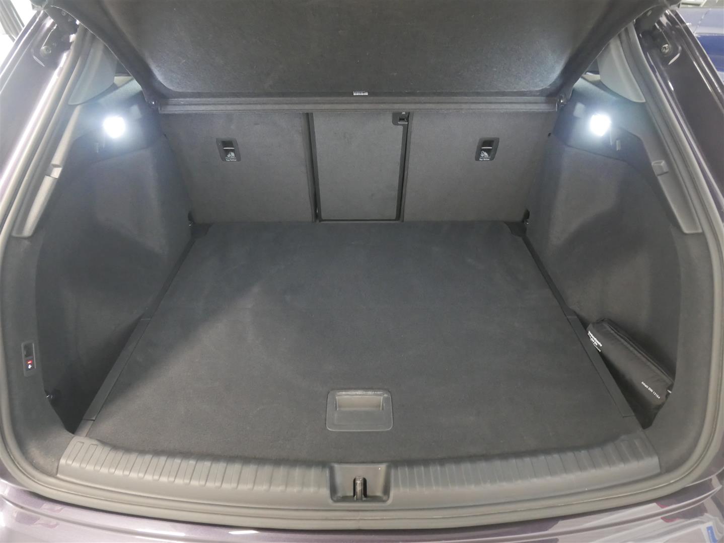 AUDI Q4 e-tron 2024