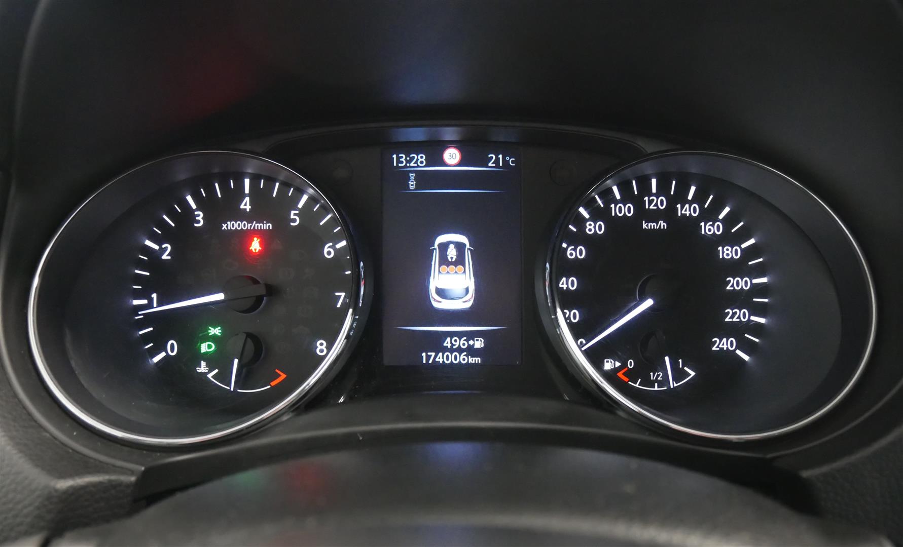 NISSAN Qashqai 2015