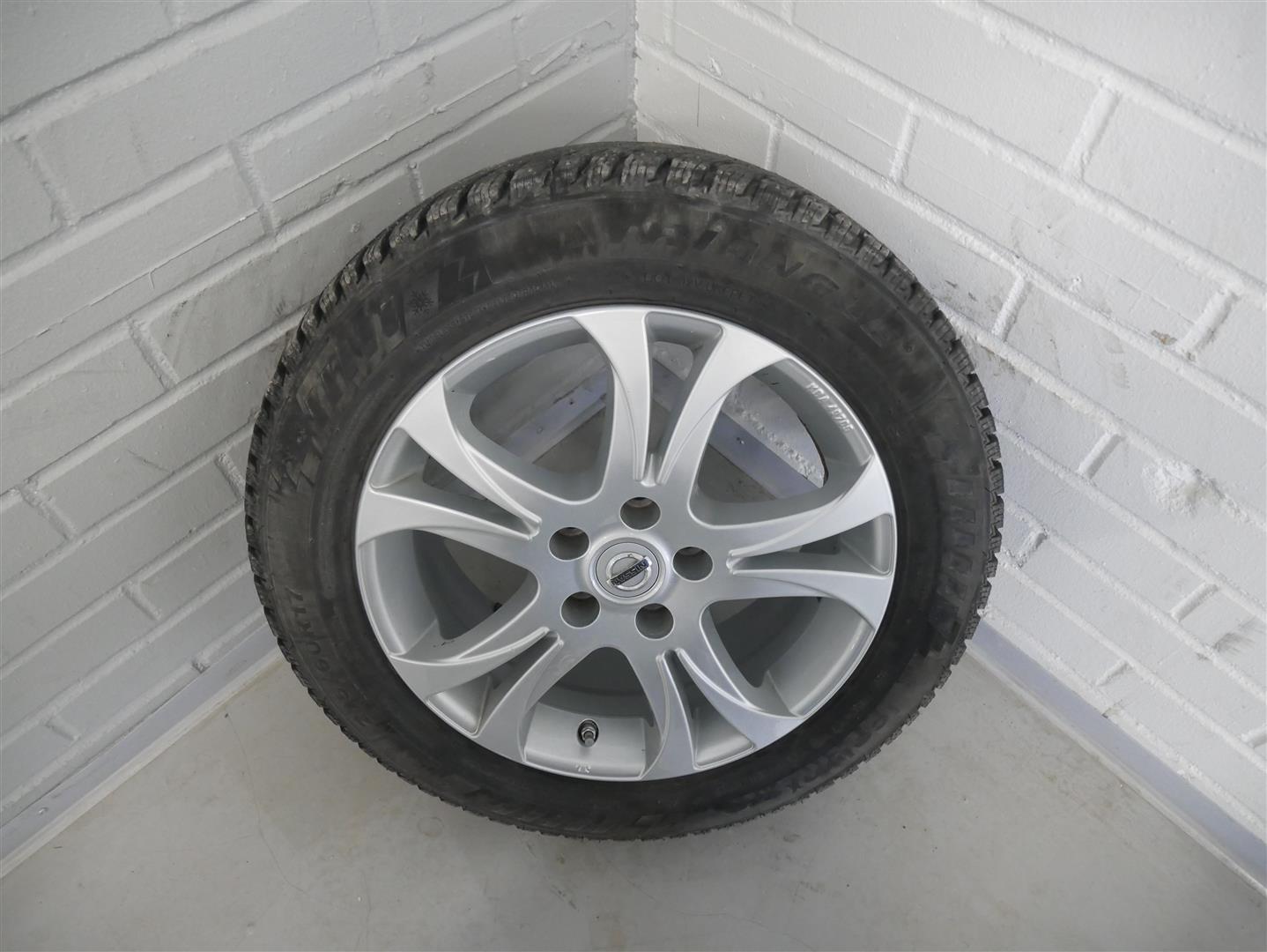 NISSAN Qashqai 2015