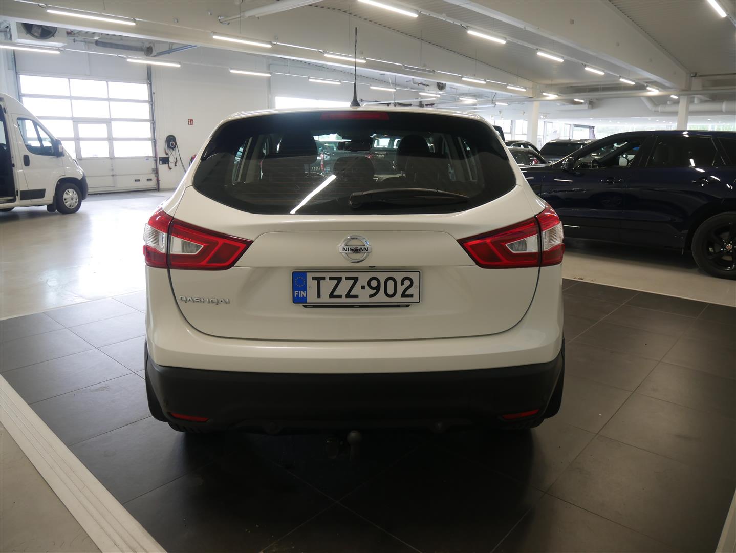 NISSAN Qashqai 2015