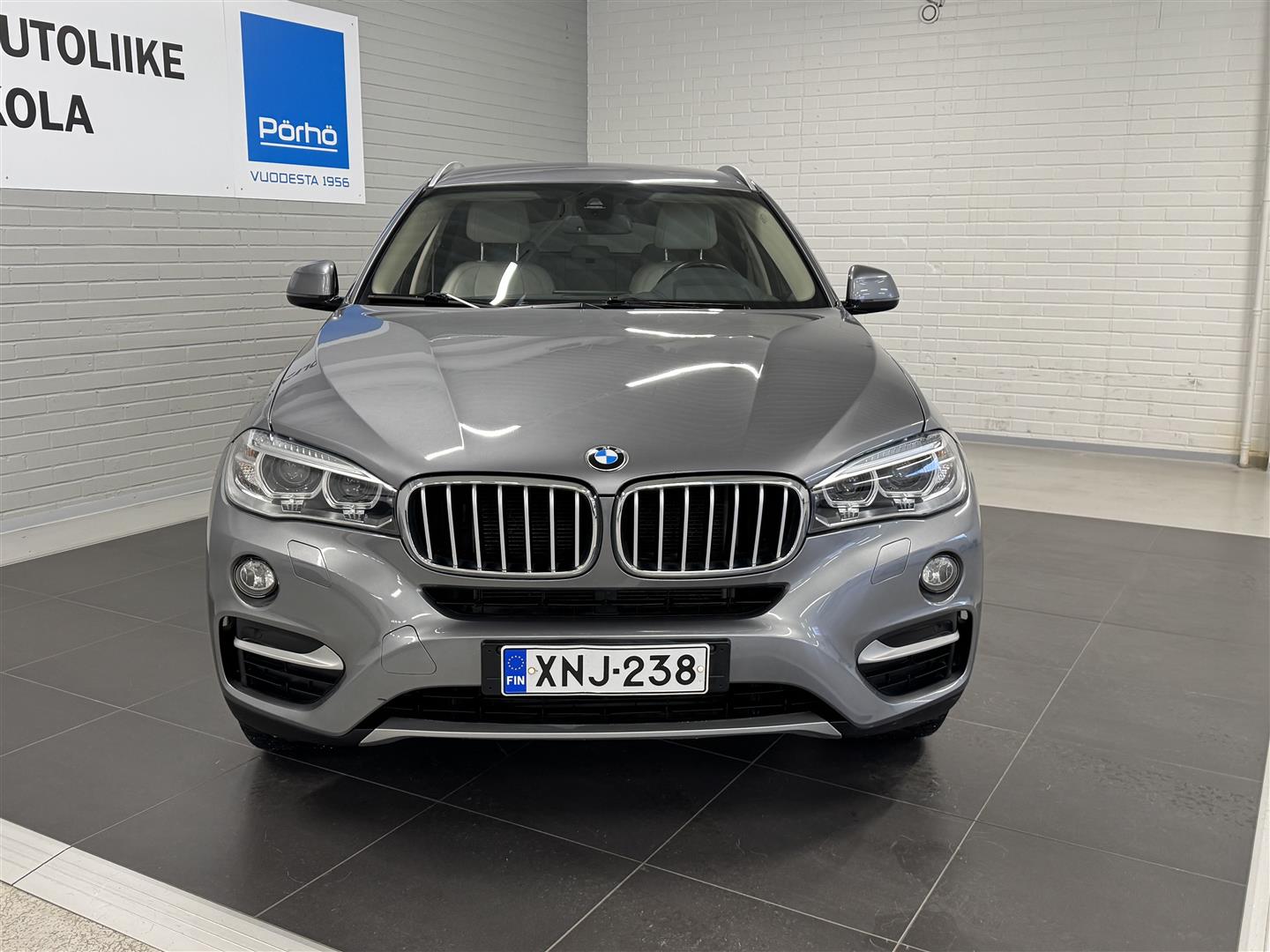 BMW X6 2015