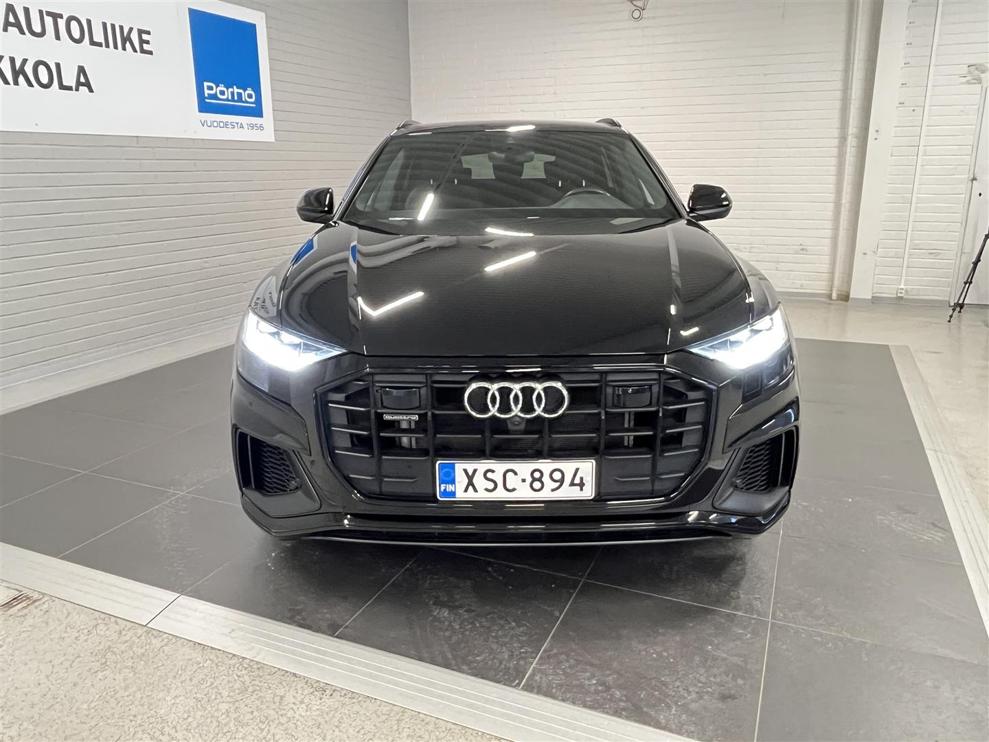 AUDI Q8 2023
