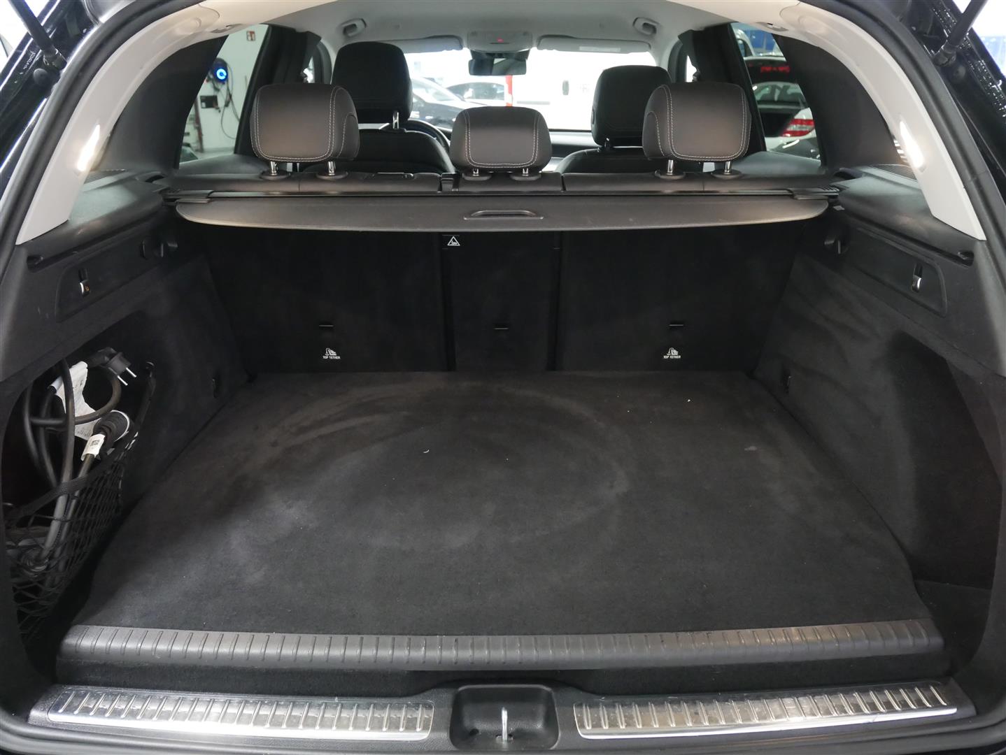 MERCEDES-BENZ GLC 2021