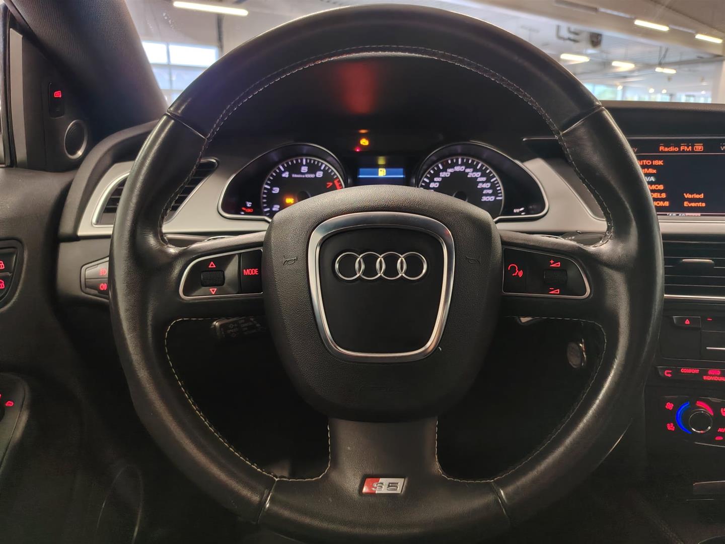 AUDI S5 2010