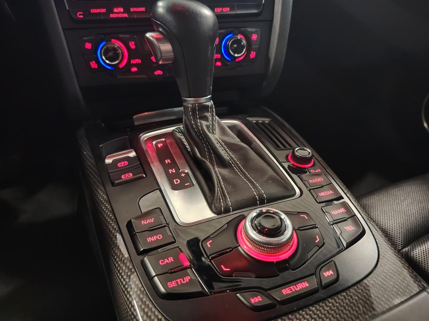 AUDI S5 2010