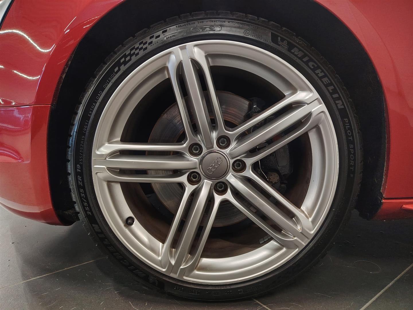 AUDI S5 2010