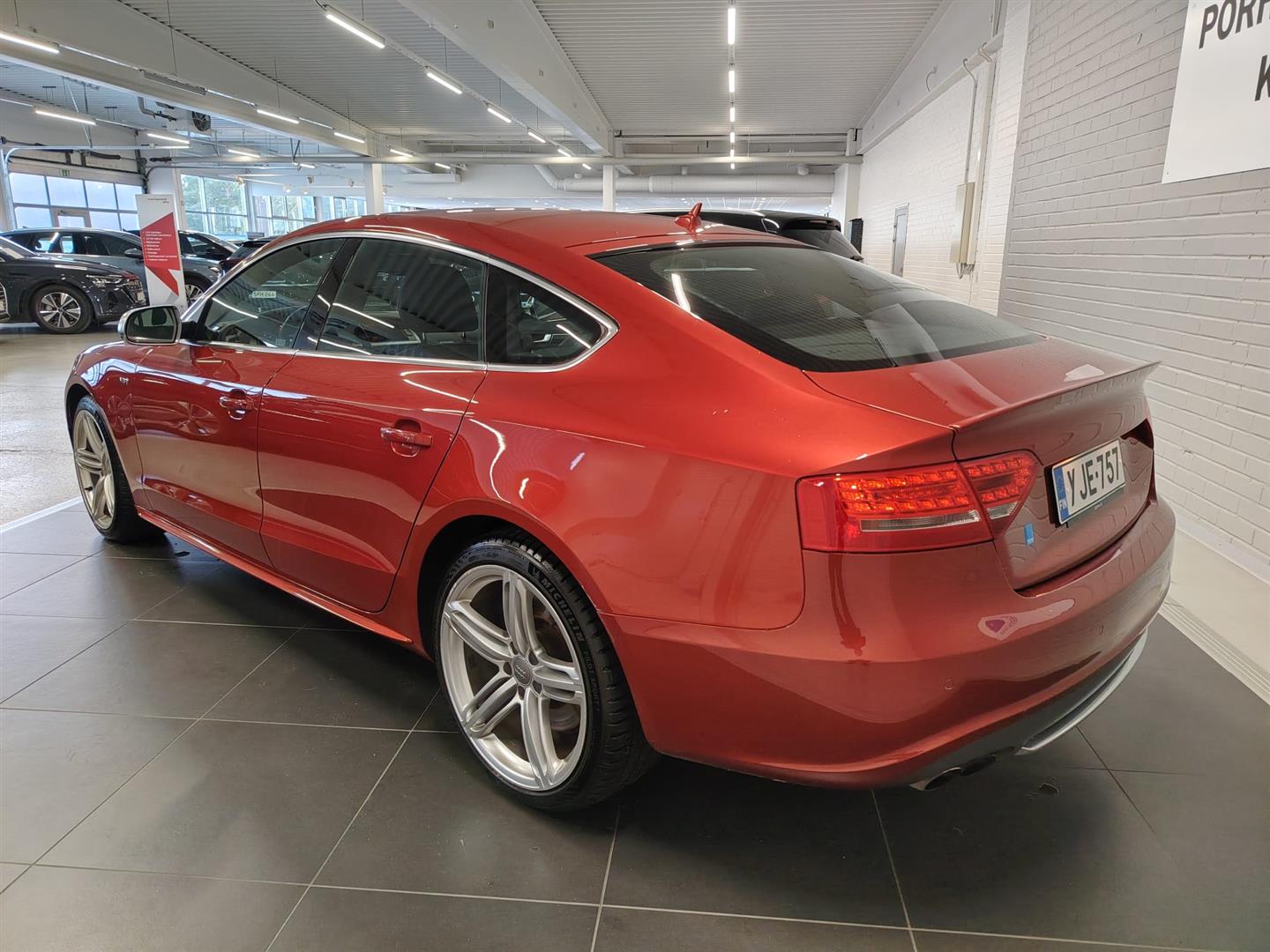 AUDI S5 2010