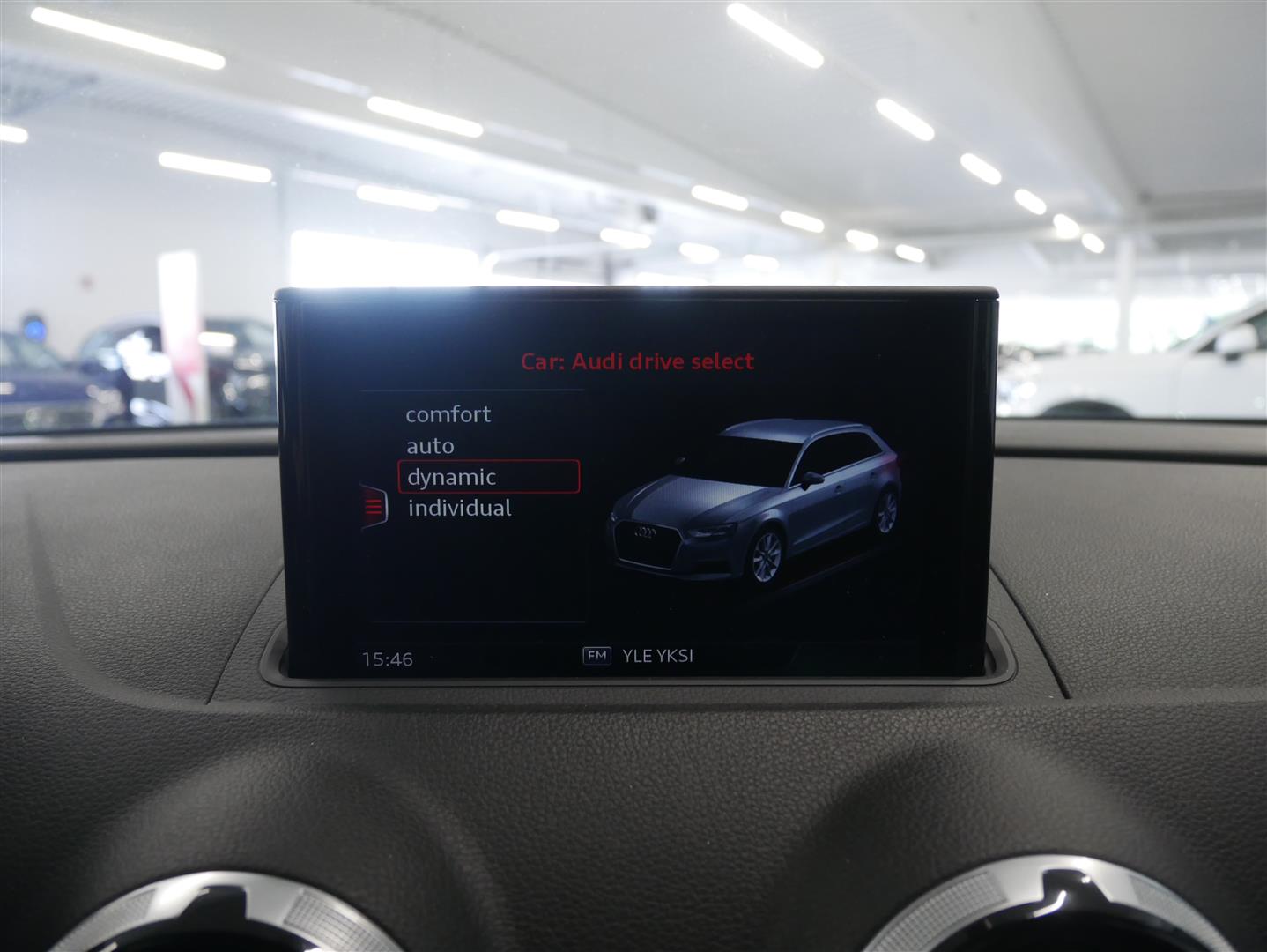 AUDI A3 2016