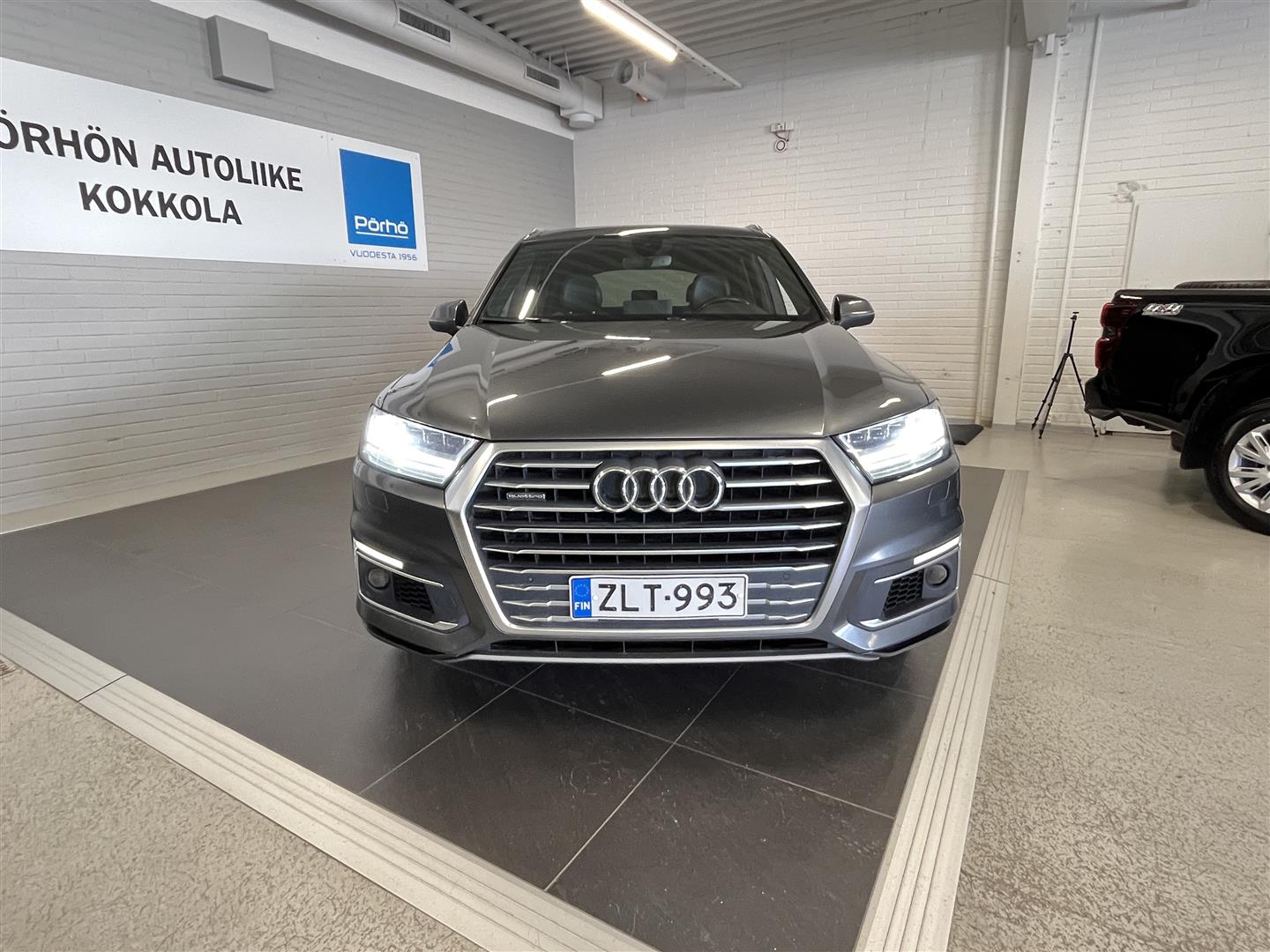 AUDI Q7 2018