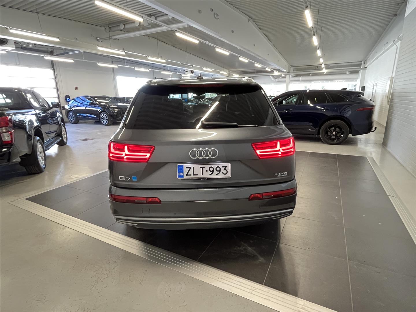 AUDI Q7 2018