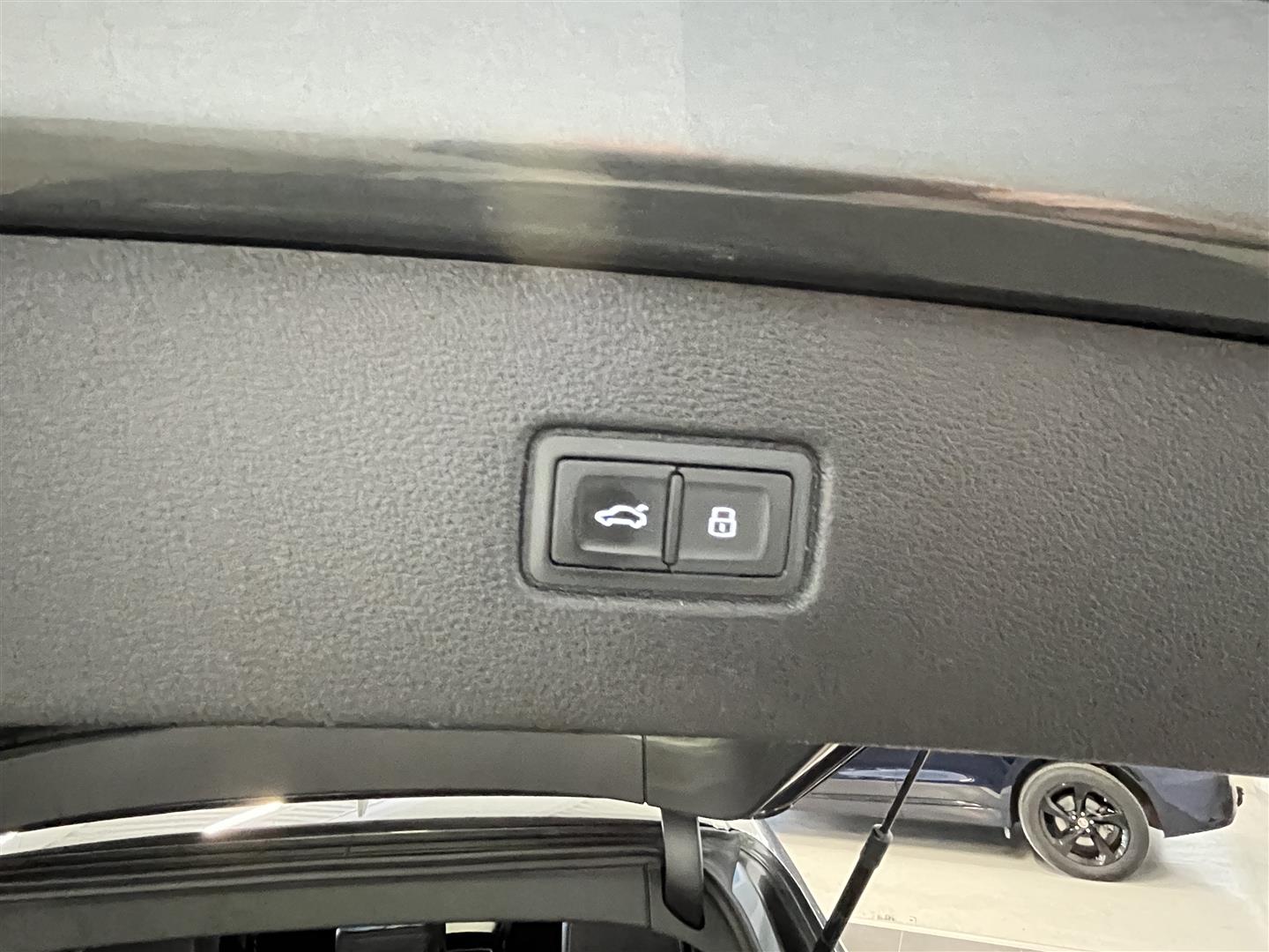 AUDI Q7 2018