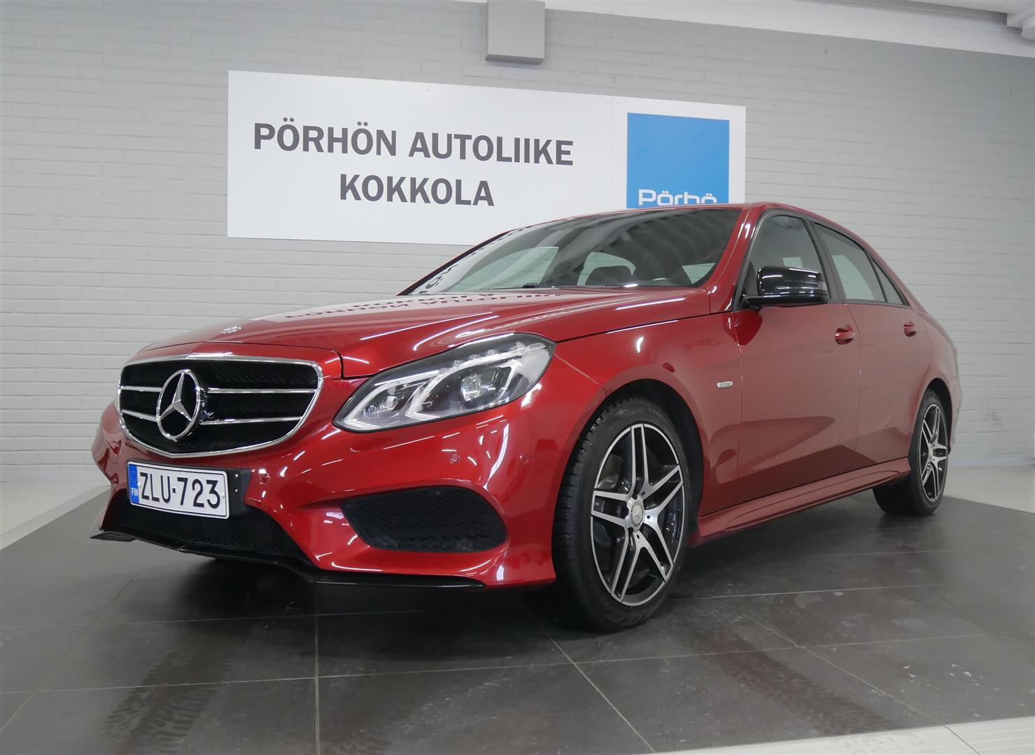 MERCEDES-BENZ E 2016