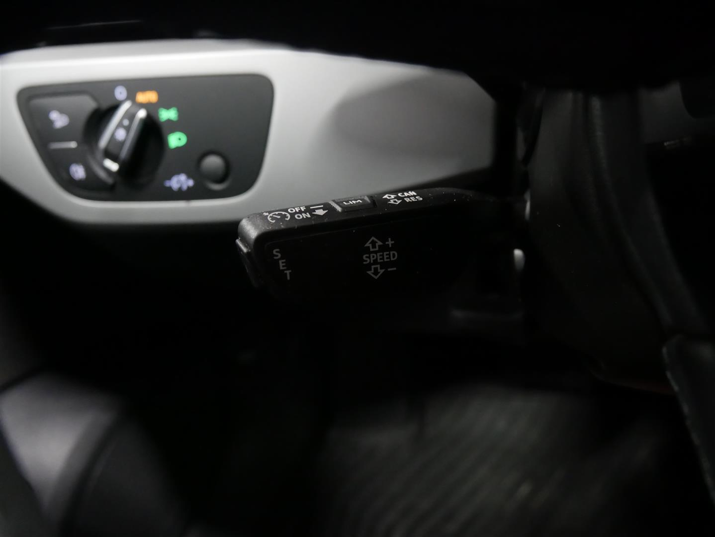 AUDI A4 allroad quattro 2023