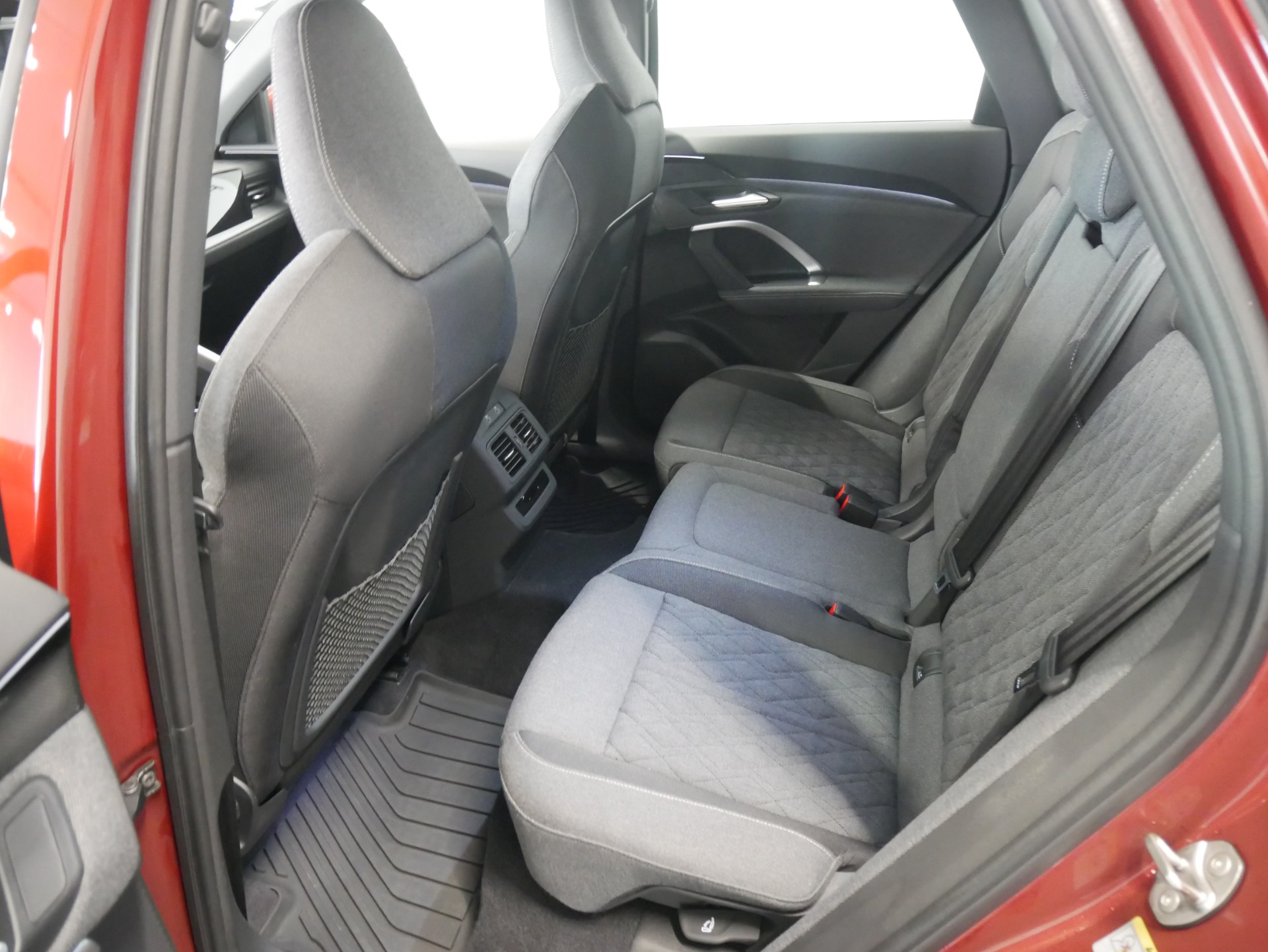 AUDI Q5 2025