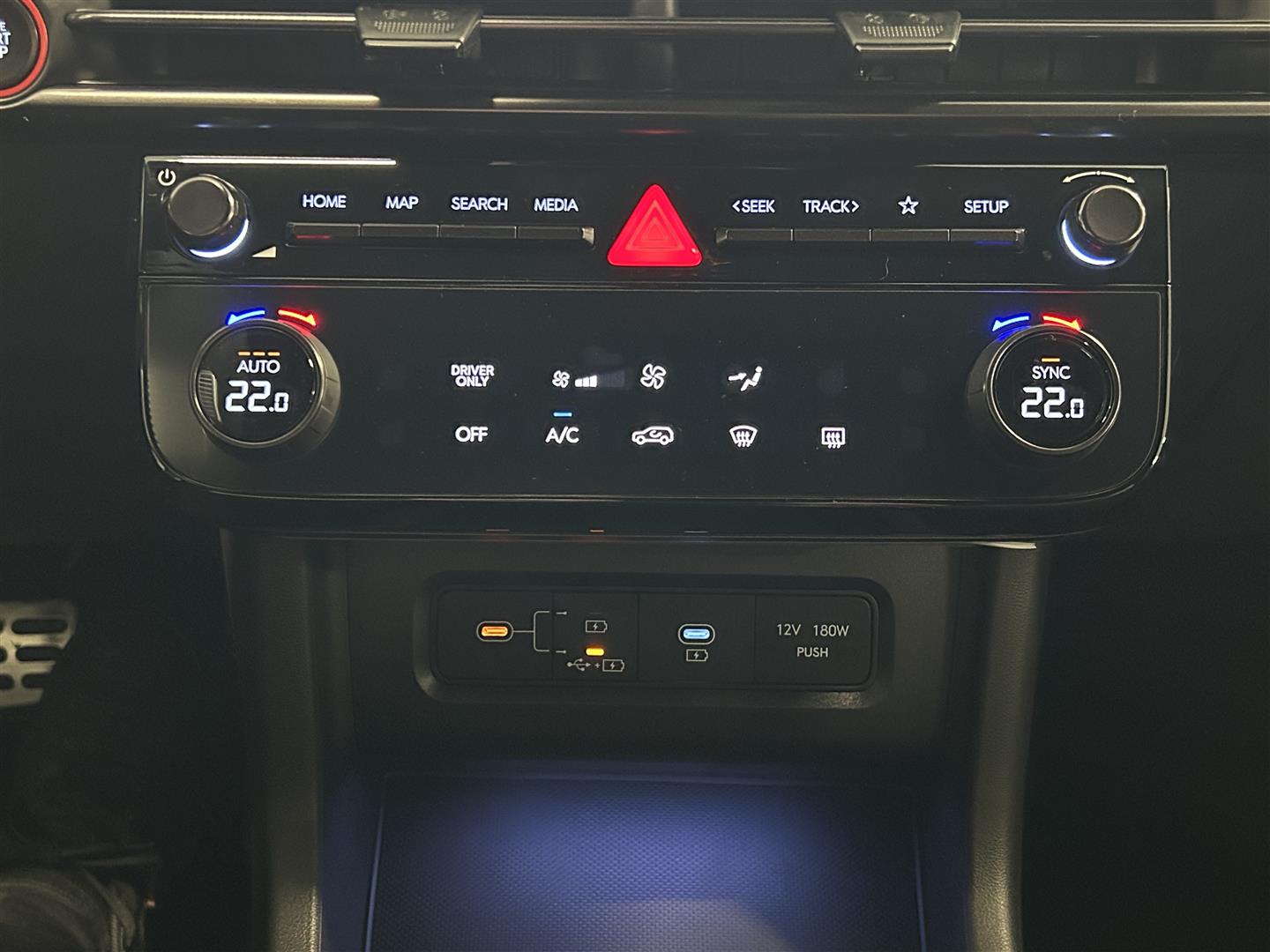 Hyundai TUCSON Hybrid 2026