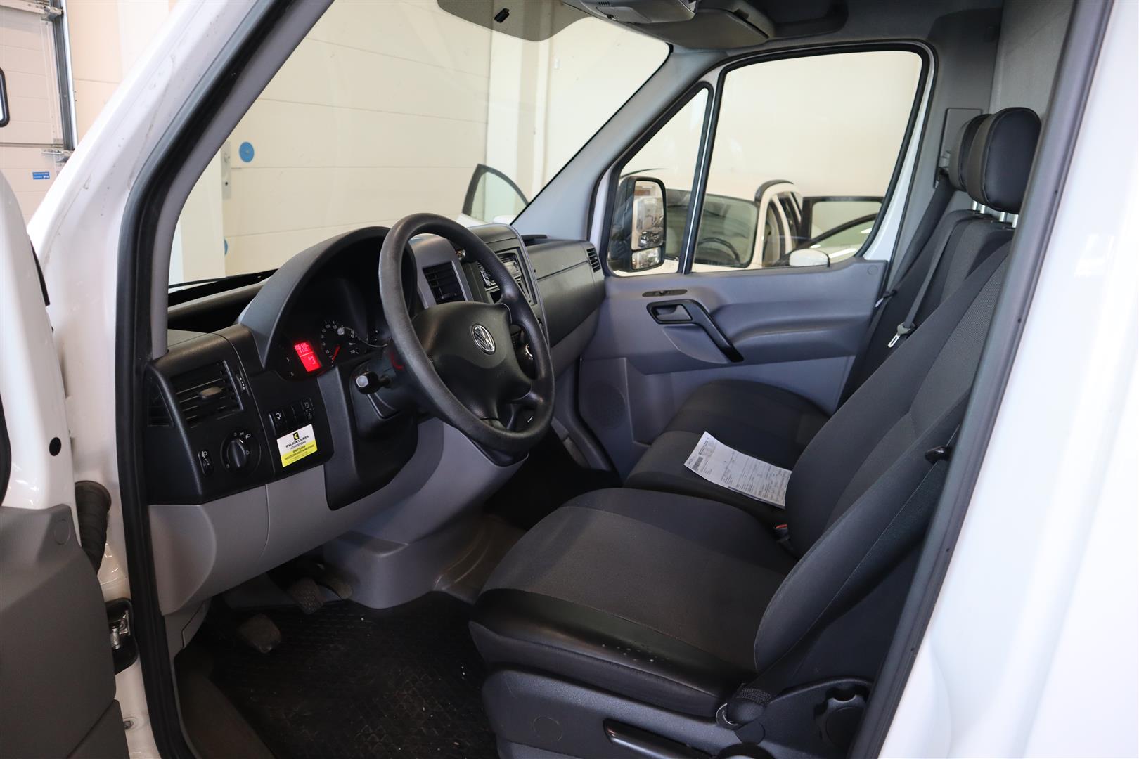 VOLKSWAGEN CRAFTER 2016