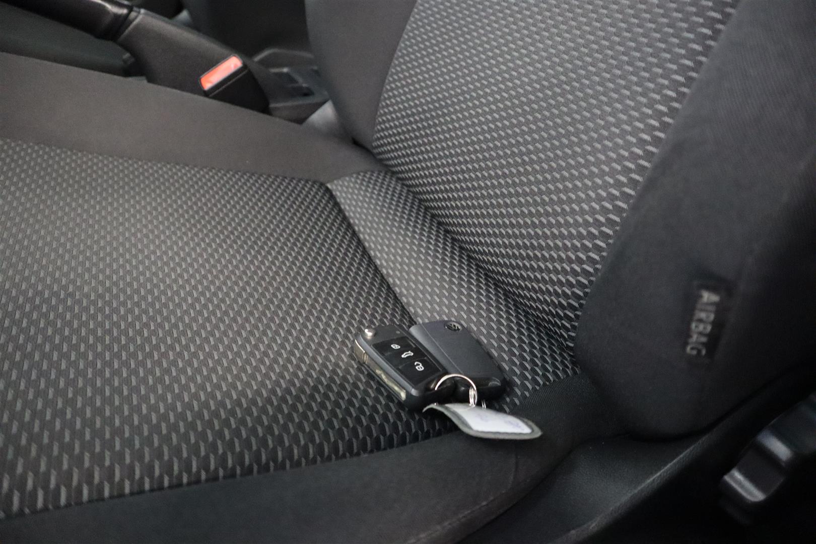 VOLKSWAGEN Polo 2019