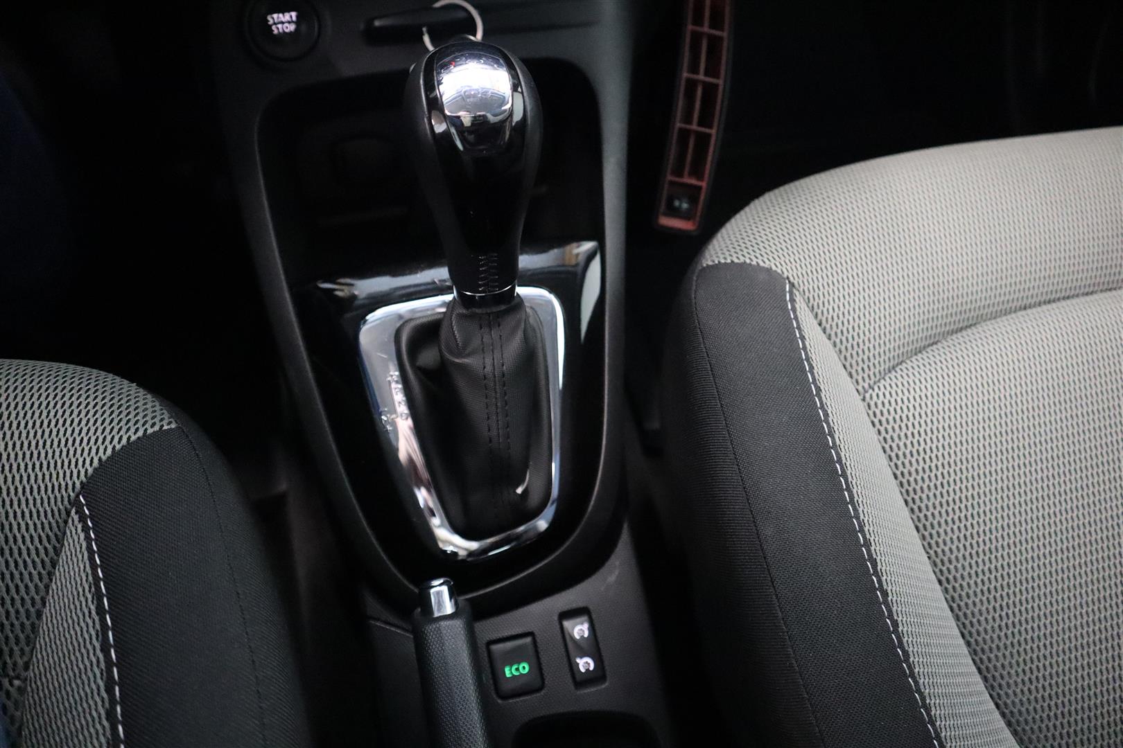 RENAULT Captur 2015