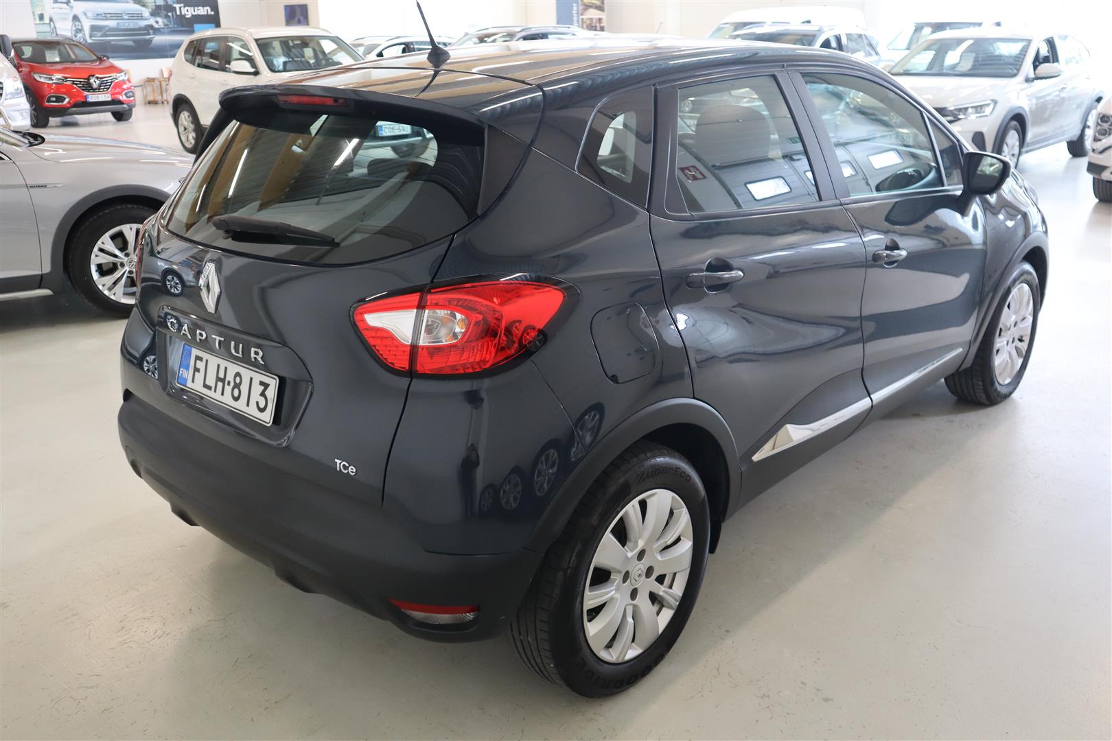 RENAULT Captur 2015