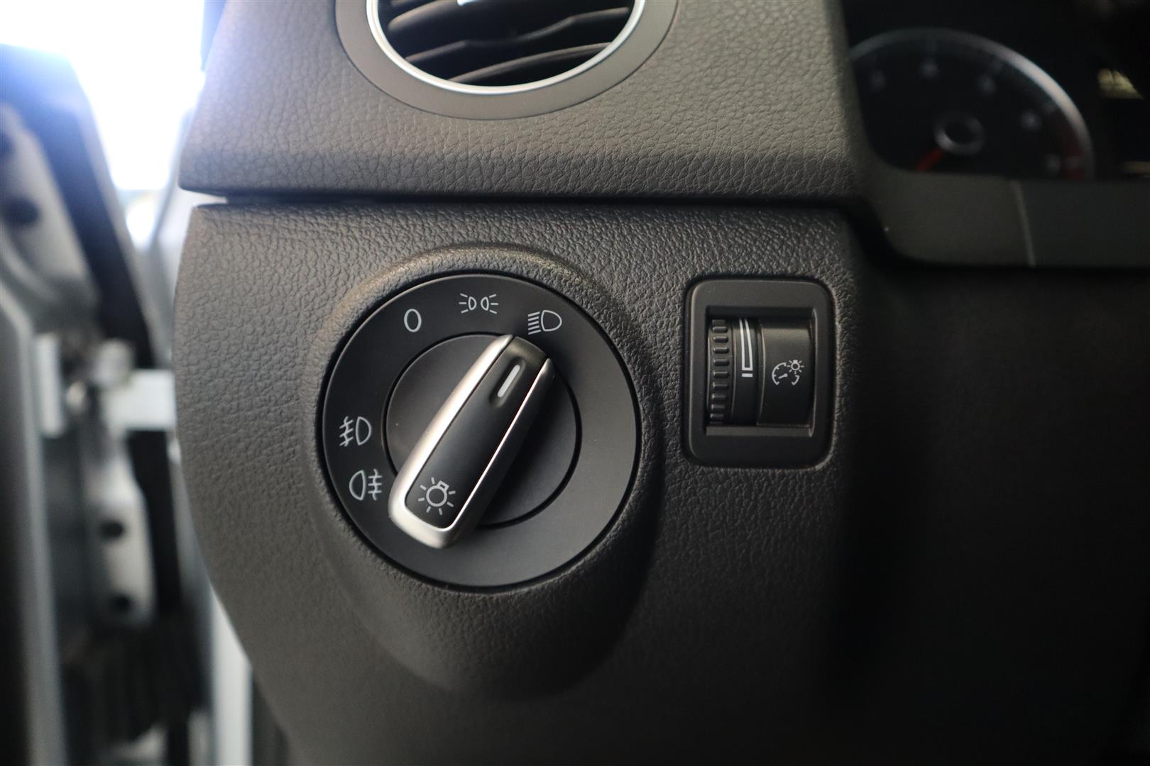 VOLKSWAGEN Golf Plus 2011