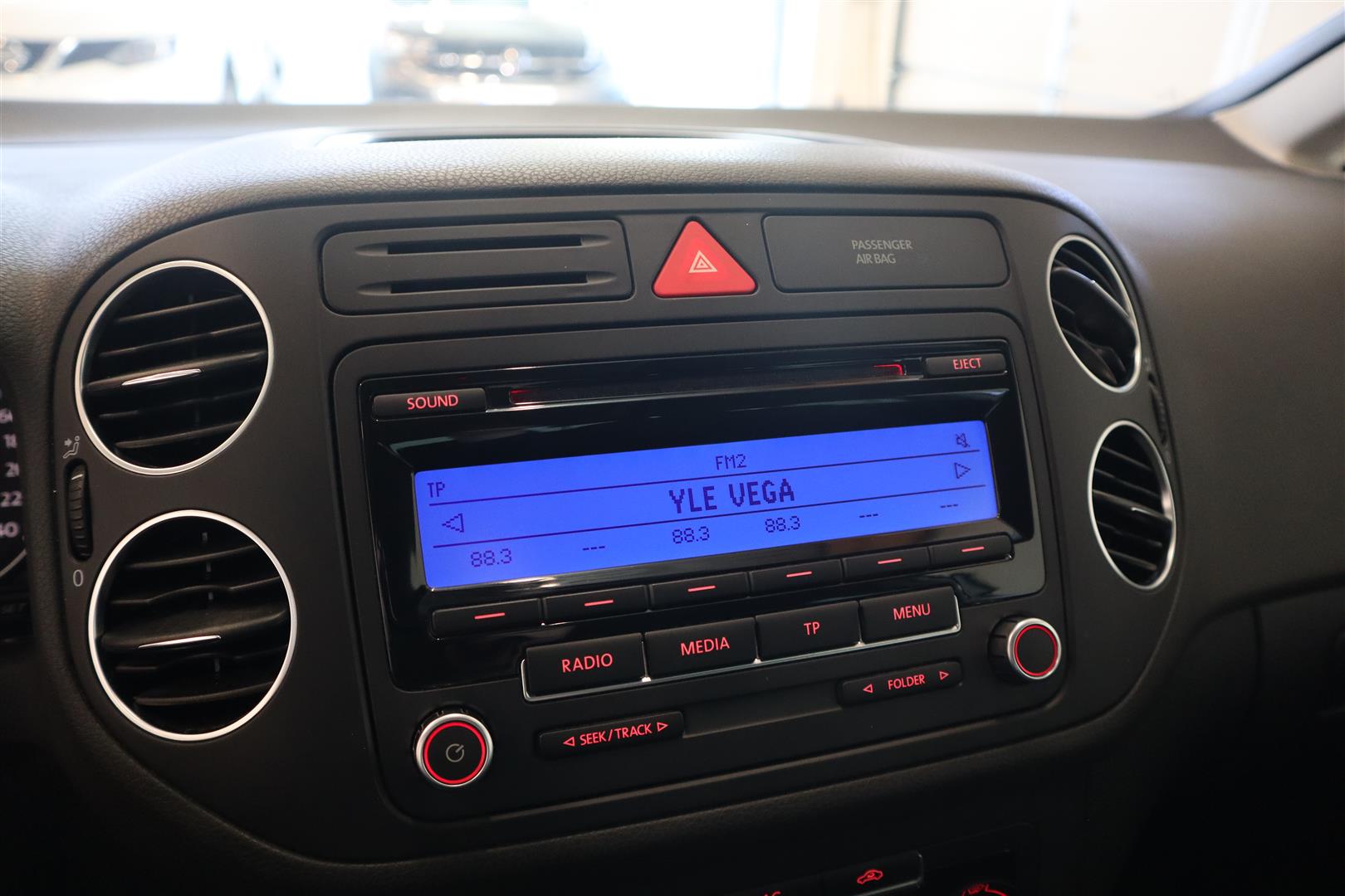 VOLKSWAGEN Golf Plus 2011