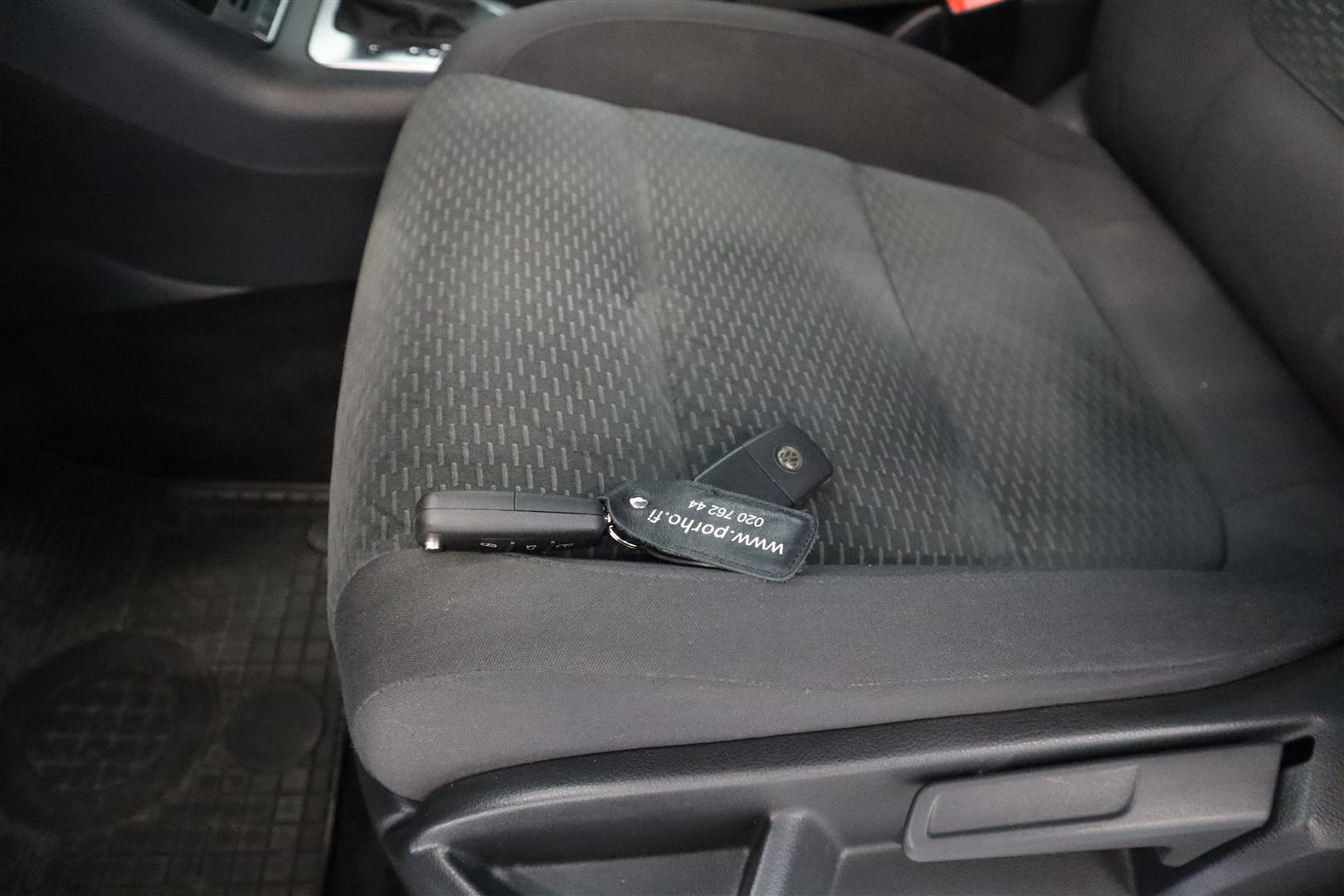 VOLKSWAGEN Golf Plus 2011