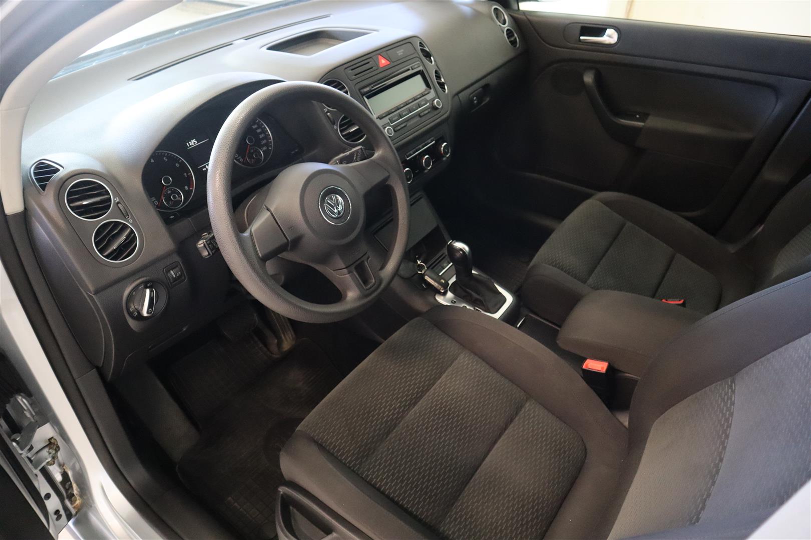 VOLKSWAGEN Golf Plus 2011