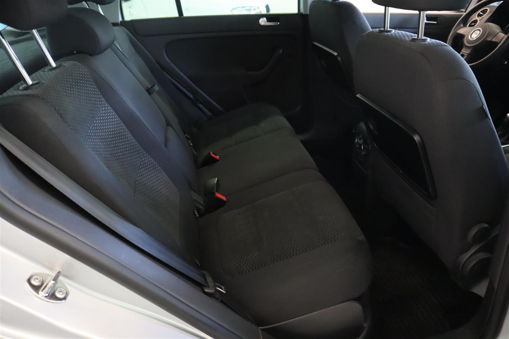 VOLKSWAGEN Golf Plus 2011