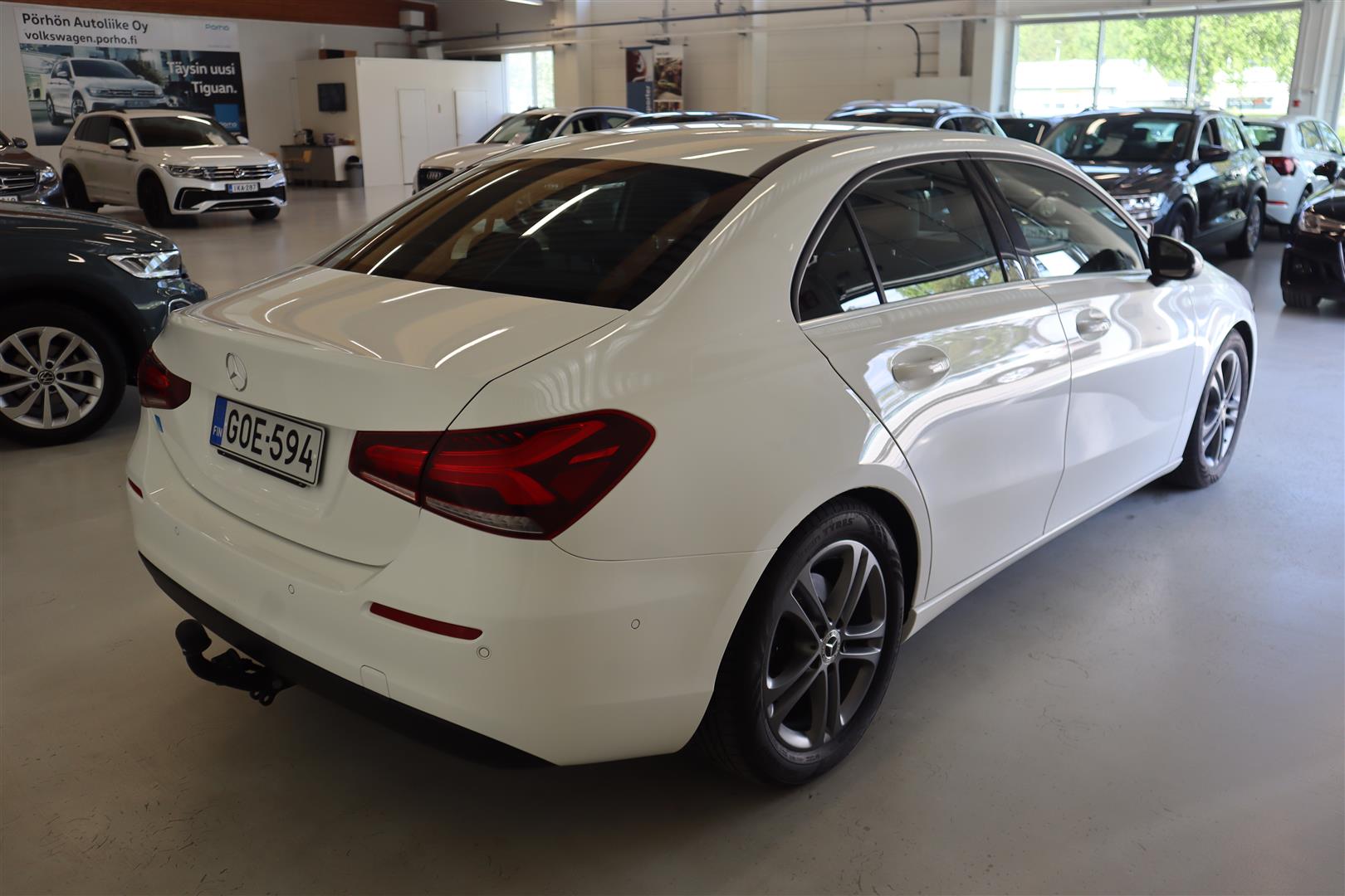 MERCEDES-BENZ A 2020