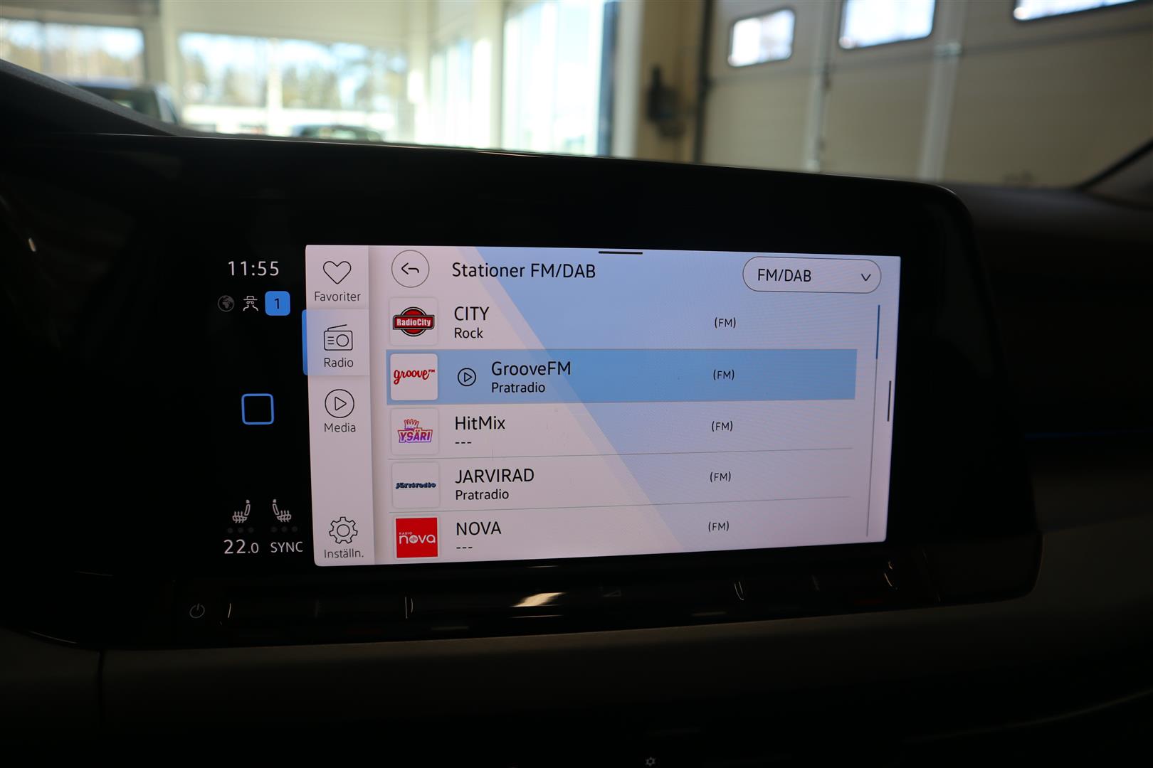 VOLKSWAGEN Golf 2023