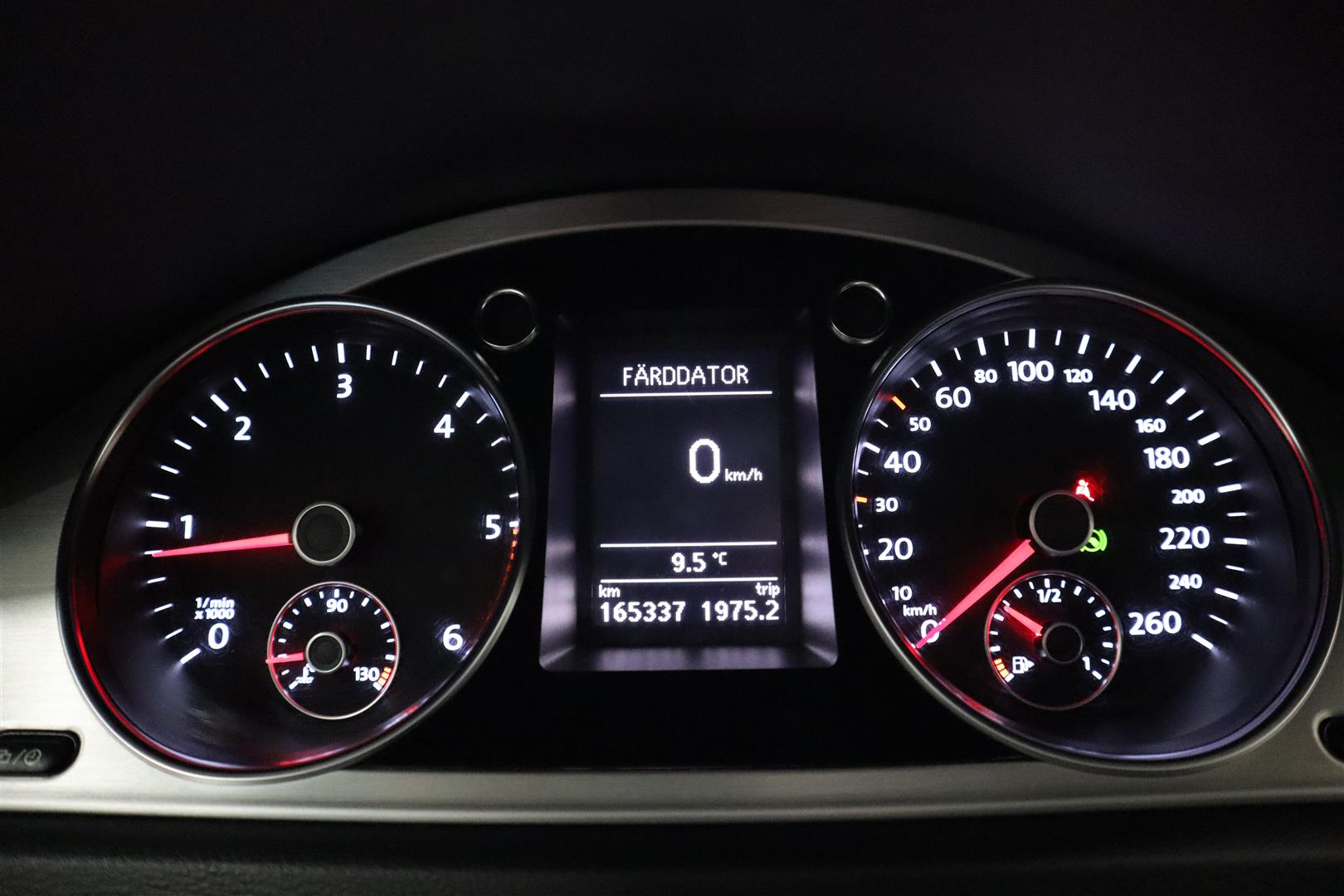 VOLKSWAGEN Passat 2014