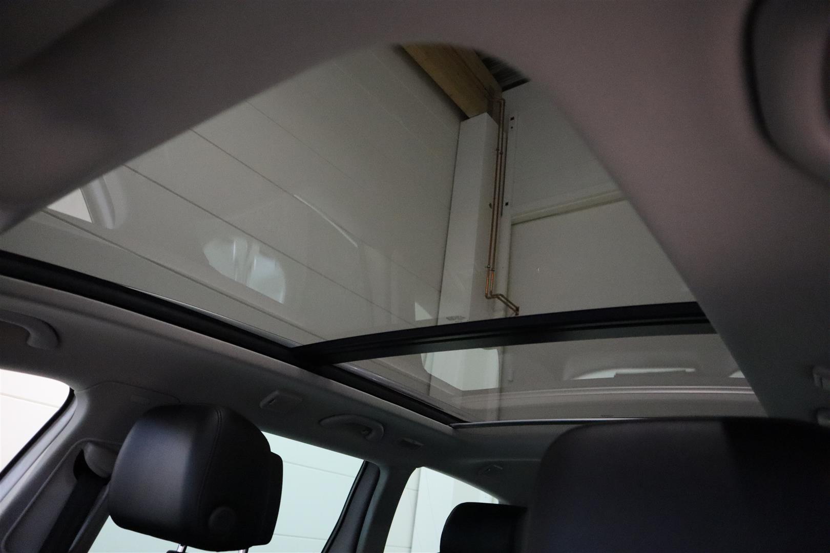 VOLKSWAGEN Passat 2014