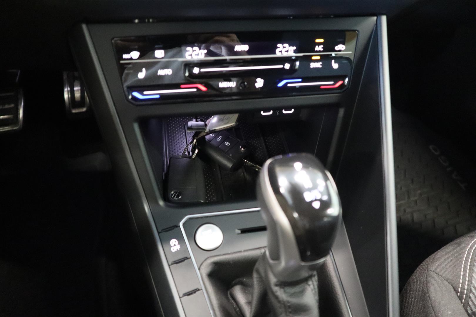 VOLKSWAGEN Taigo 2025
