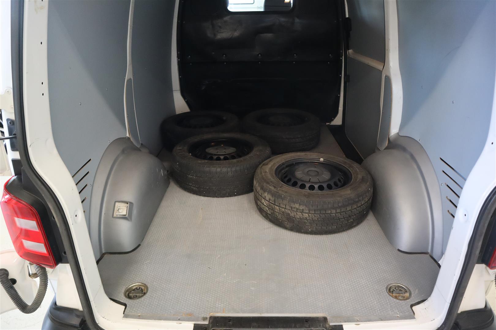 VOLKSWAGEN Transporter 2017