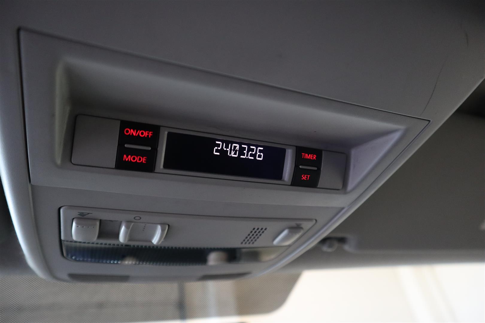 VOLKSWAGEN Transporter 2017