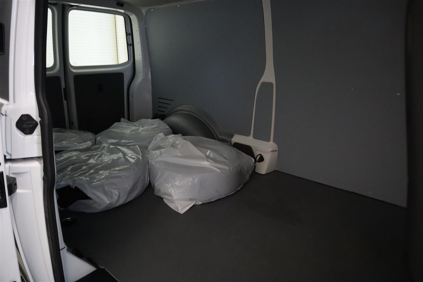 VOLKSWAGEN Transporter 2021