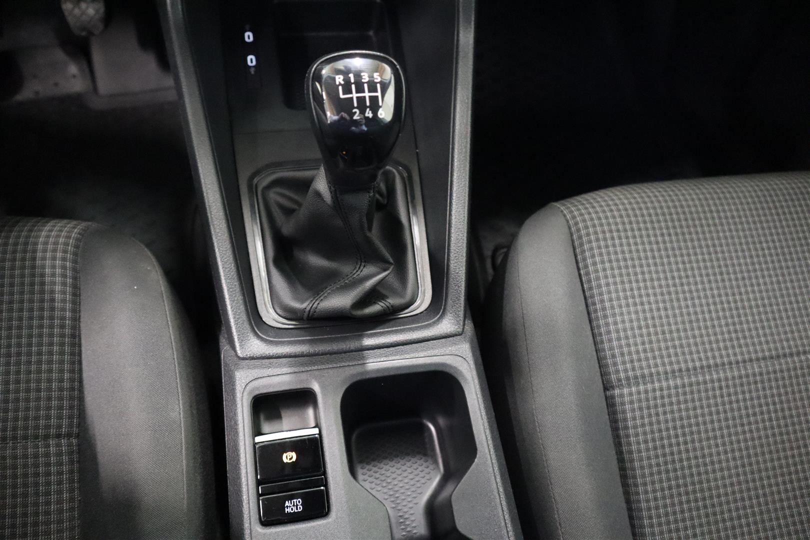 VOLKSWAGEN Caddy 2022