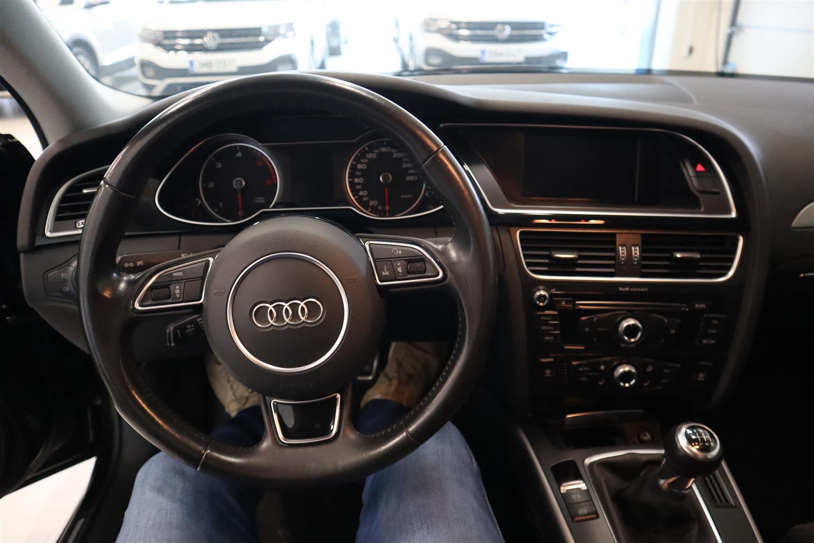 AUDI A4 2014