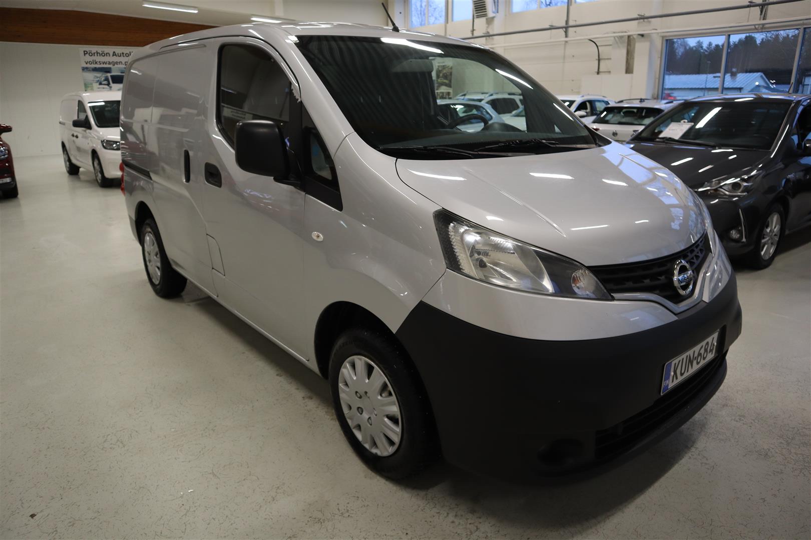NISSAN NV200 2015
