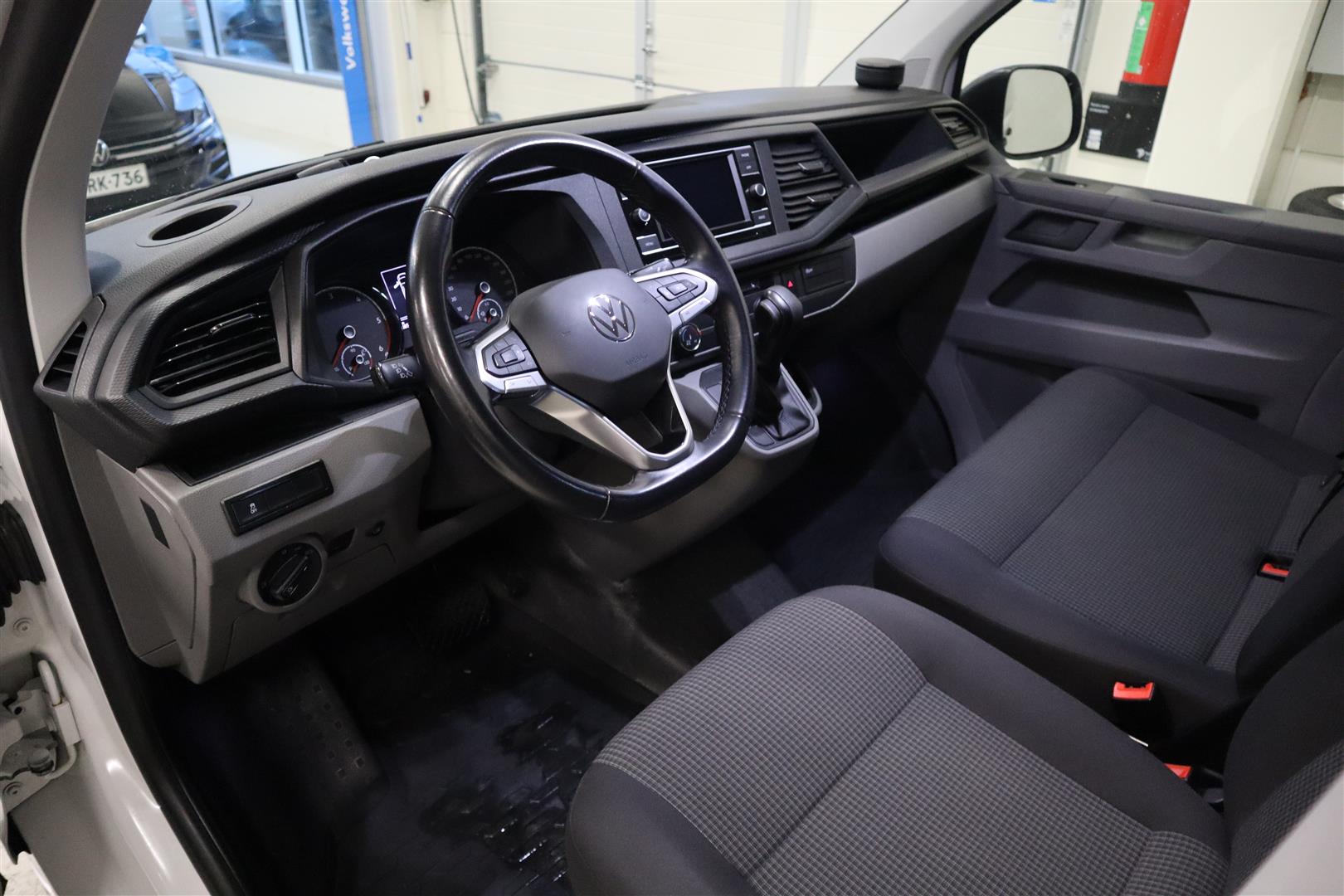 VOLKSWAGEN Transporter 2022