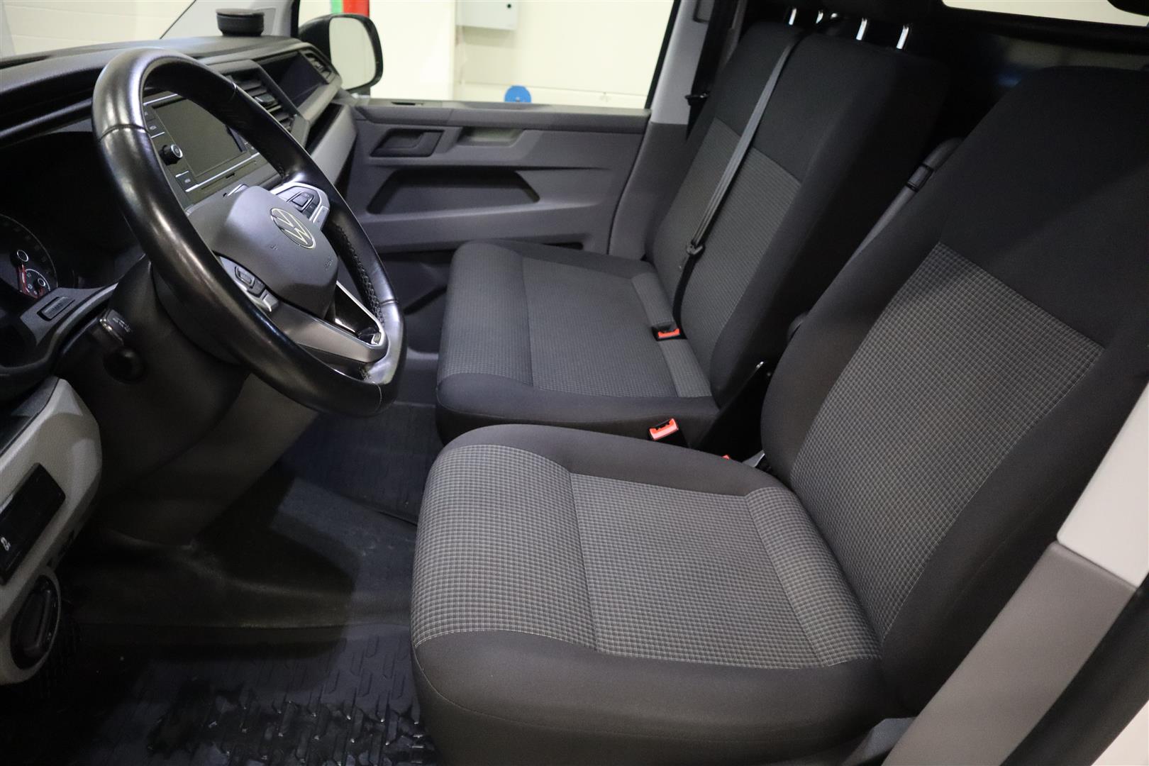 VOLKSWAGEN Transporter 2022