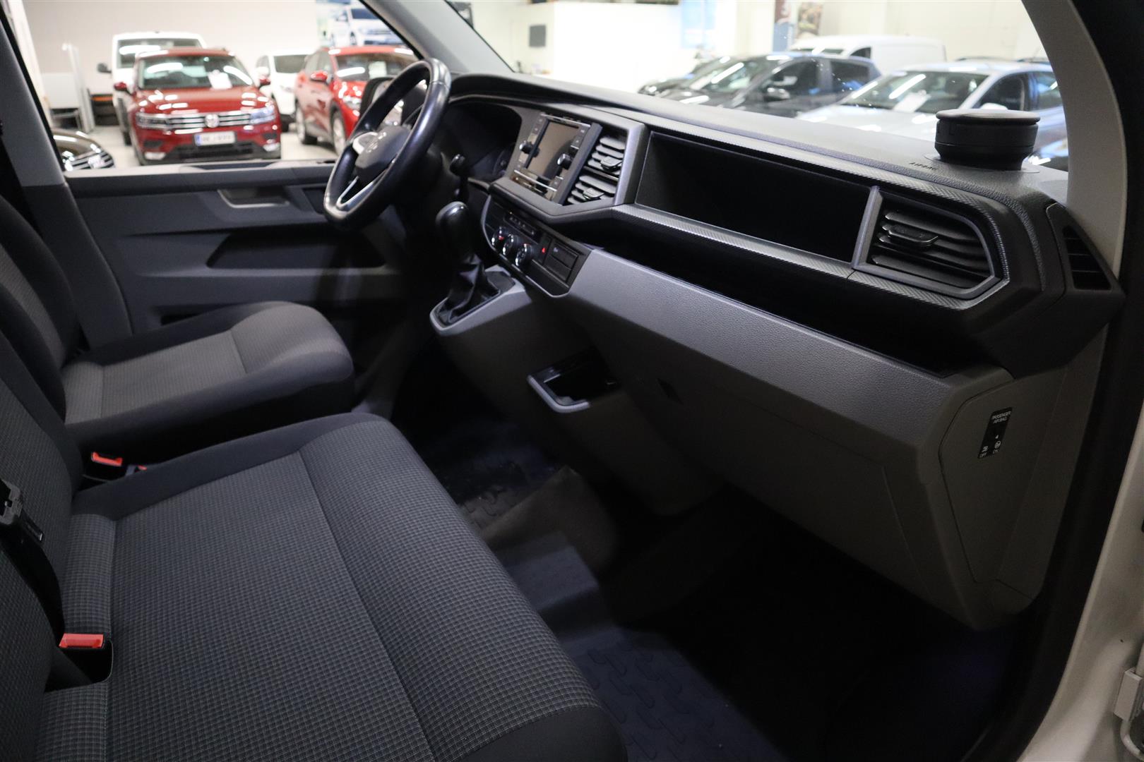 VOLKSWAGEN Transporter 2022