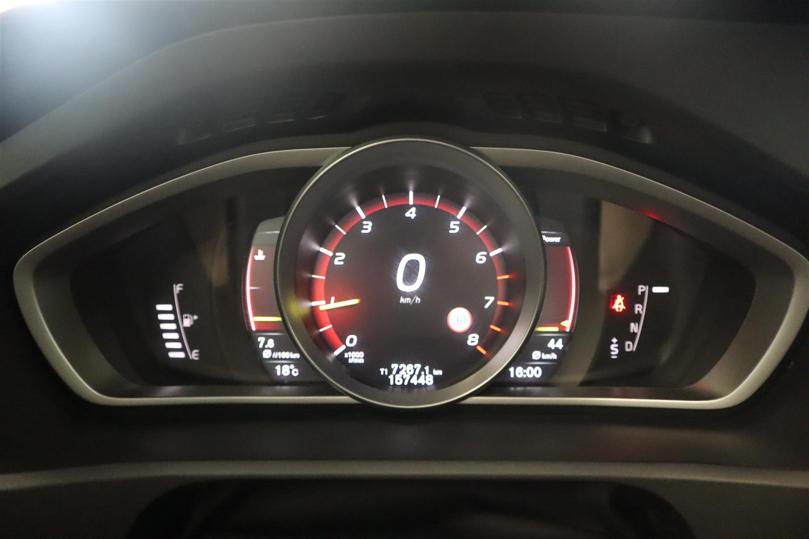 VOLVO V40 Cross Country 2018