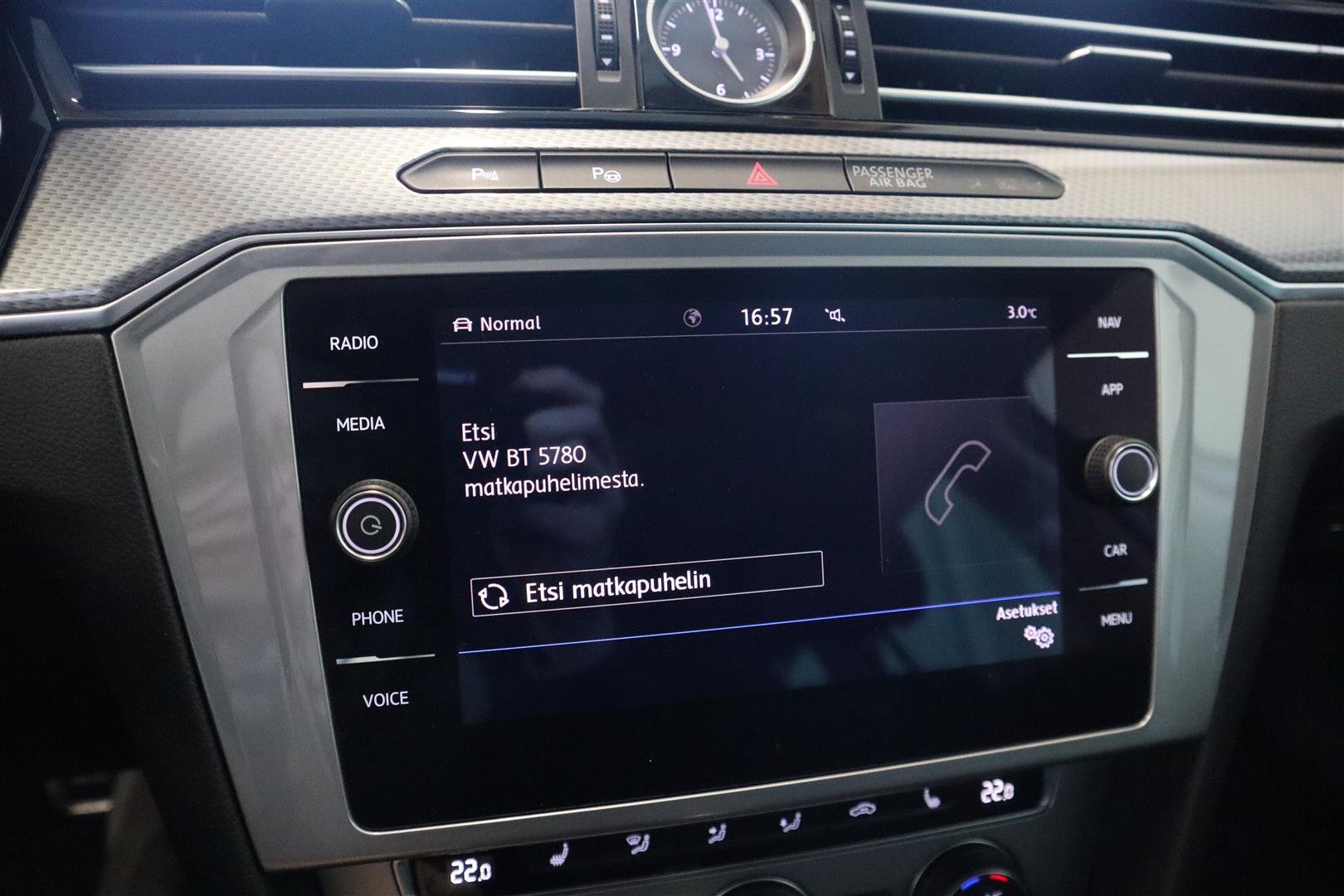 VOLKSWAGEN Passat 2019