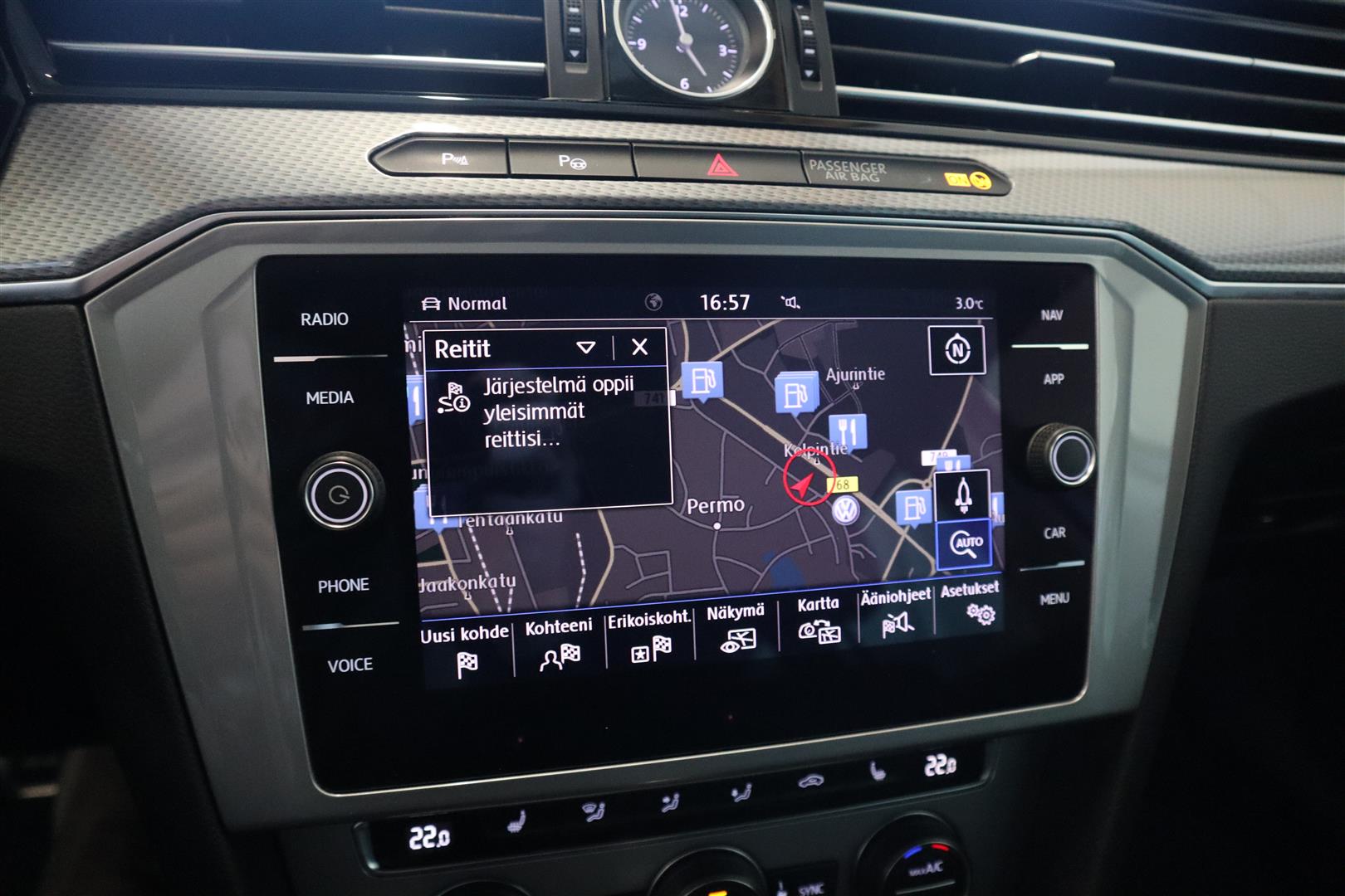 VOLKSWAGEN Passat 2019