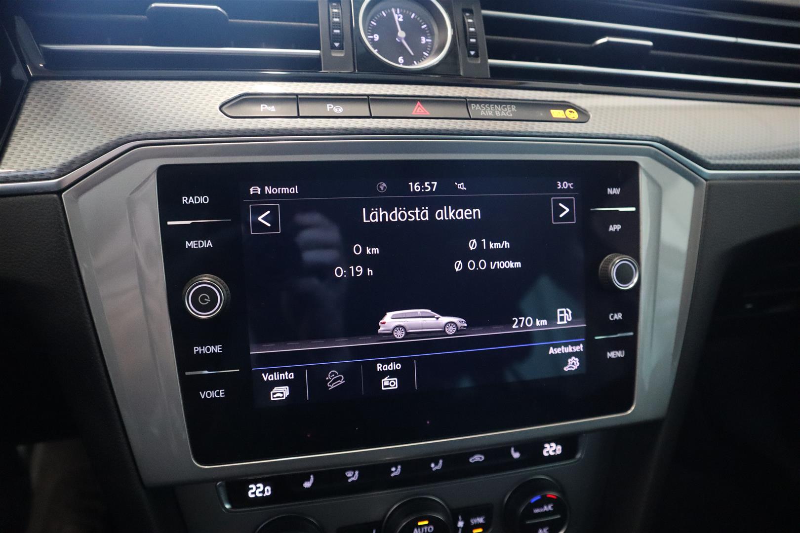 VOLKSWAGEN Passat 2019