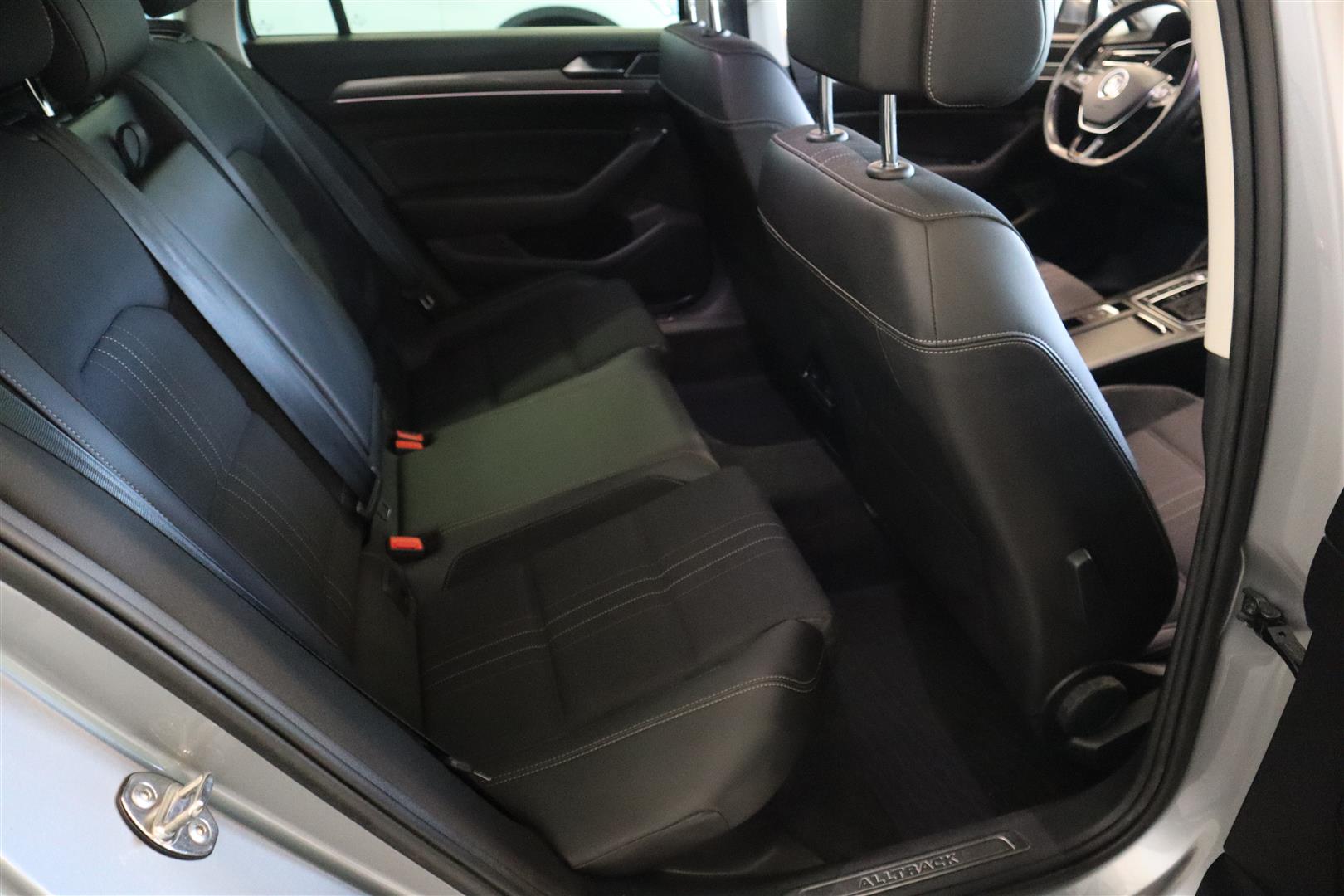 VOLKSWAGEN Passat 2019