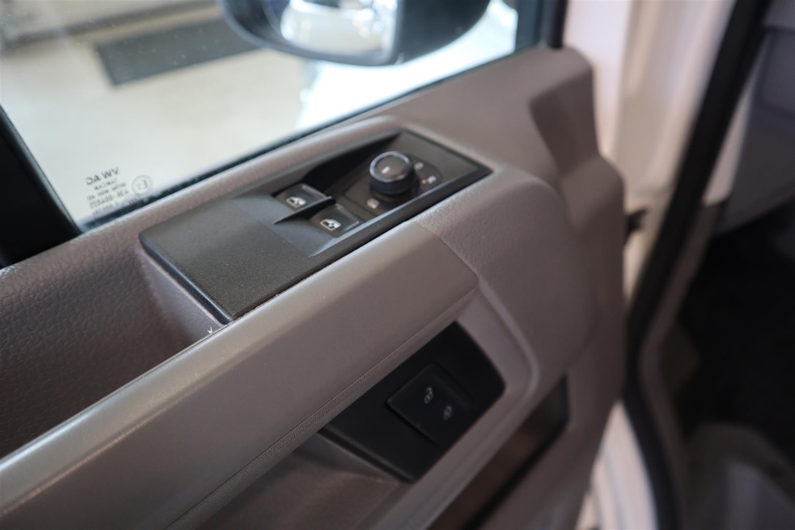 VOLKSWAGEN Crafter 2021