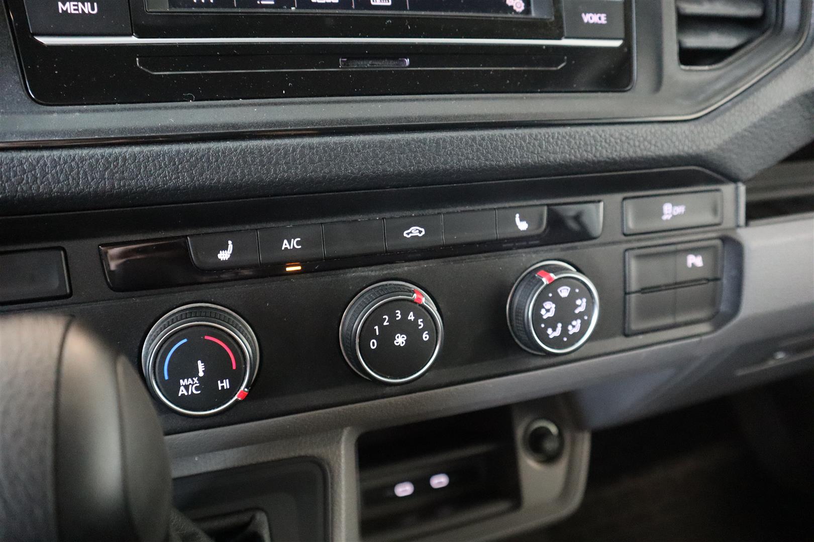 VOLKSWAGEN Crafter 2021